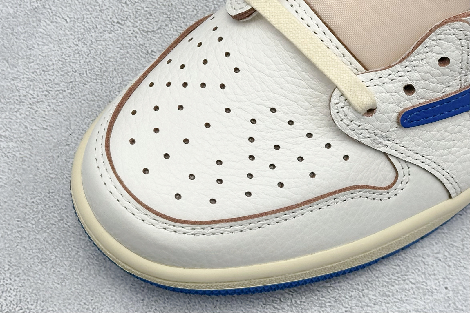 新F版Fragment x TS x Air Jordan 1 Low 三方联名低帮倒勾板鞋白蓝 DM7866-104