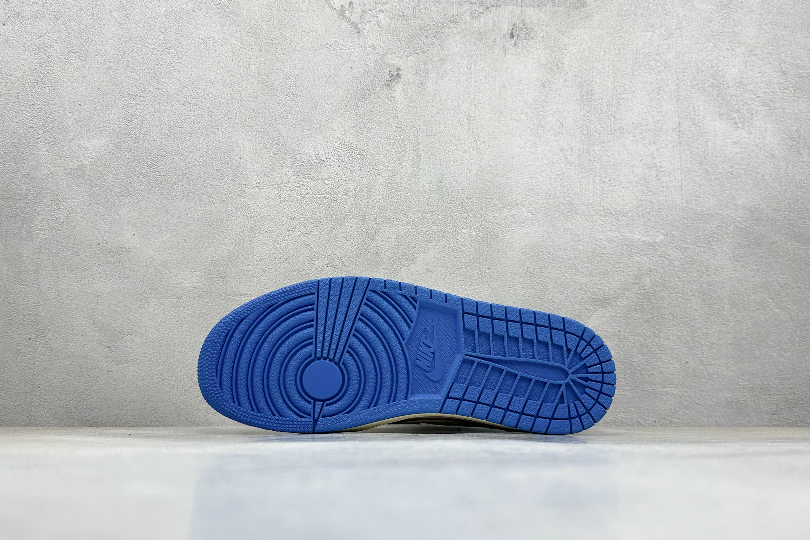 新F版Fragment x TS x Air Jordan 1 Low 三方联名低帮倒勾板鞋白蓝 DM7866-104