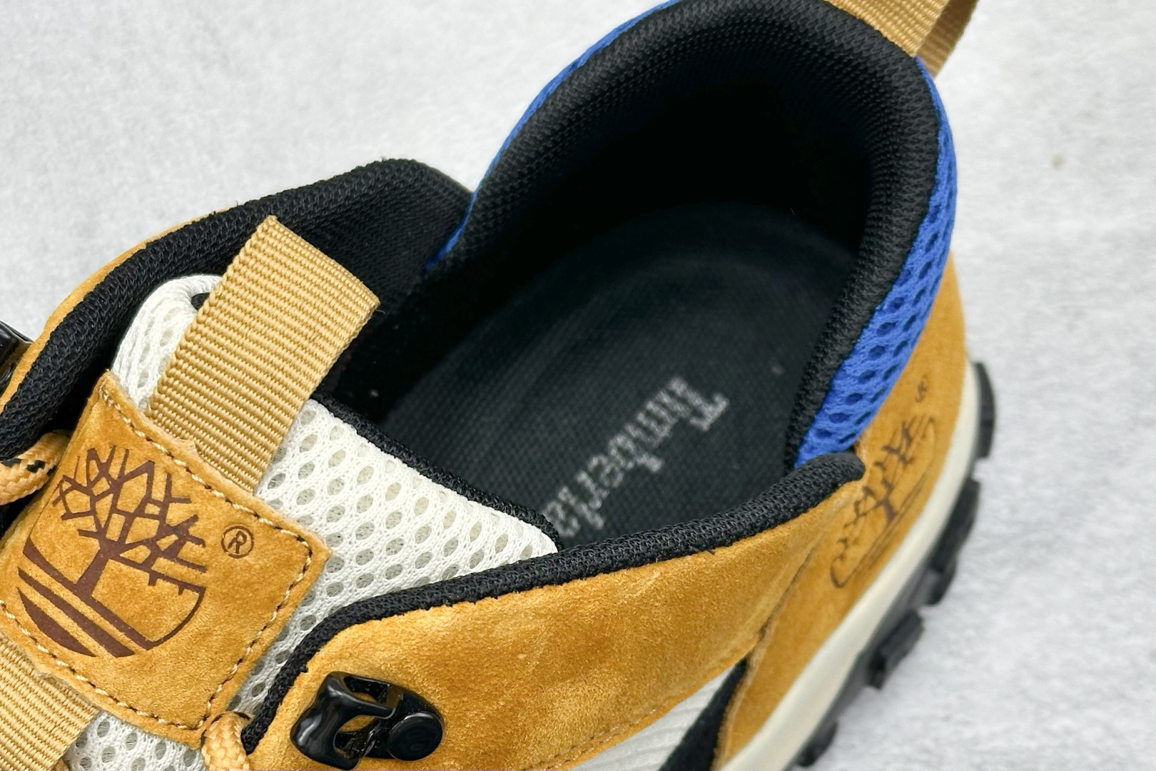 220 Timberland添柏岚/天伯伦户外低帮休闲鞋系列 A42EW997-Chinese UA Cheap High Quatity Brand Clothes Bags handbags Sneakers wholesale wholesaler seller from China Factory suppliers Fashion Clothing Shoes best Quality Beautiful Price 220 Timberland添柏岚/天伯伦户外低帮休闲鞋系列 A42EW997