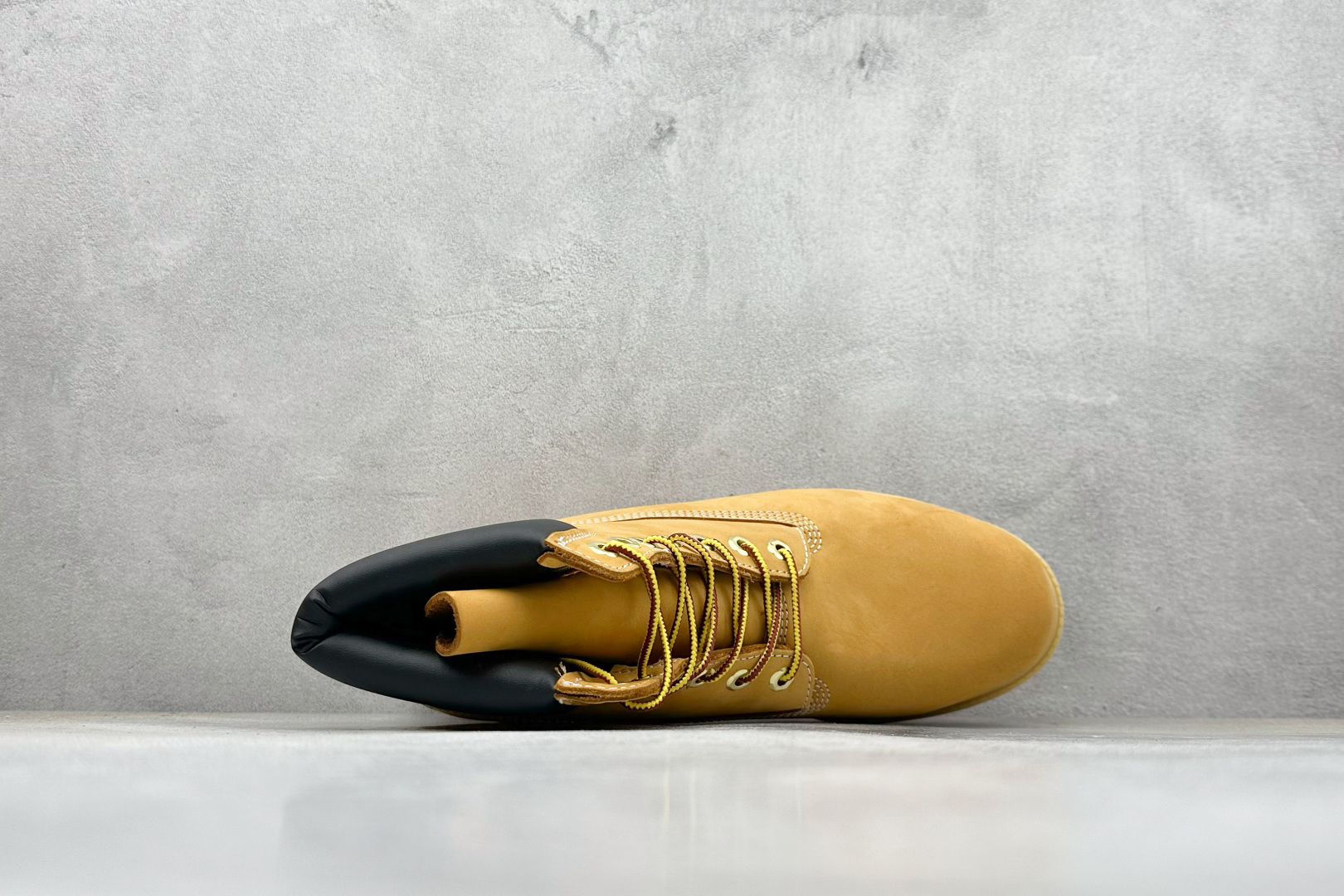 280 广东中山版添柏岚Timberland踢不烂/经典款黄色高帮 女款六孔型号10361男款七孔型号10061