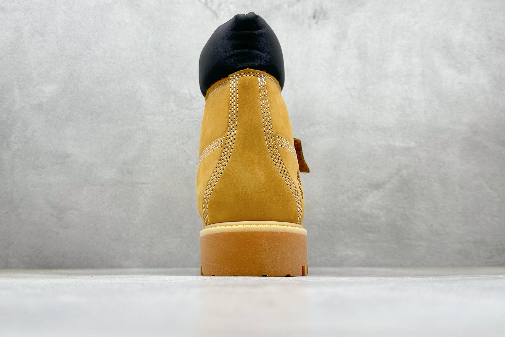 280 广东中山版添柏岚Timberland踢不烂/经典款黄色高帮 女款六孔型号10361男款七孔型号10061