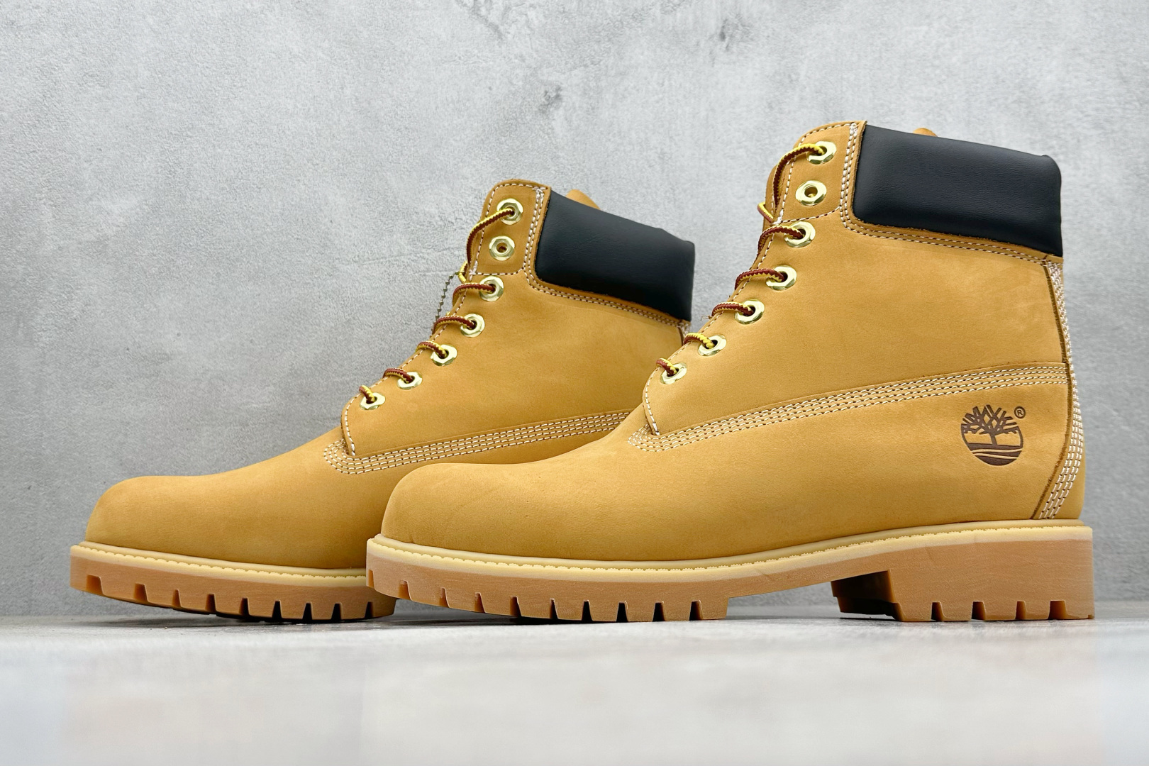 280 广东中山版添柏岚Timberland踢不烂/经典款黄色高帮 女款六孔型号10361男款七孔型号10061