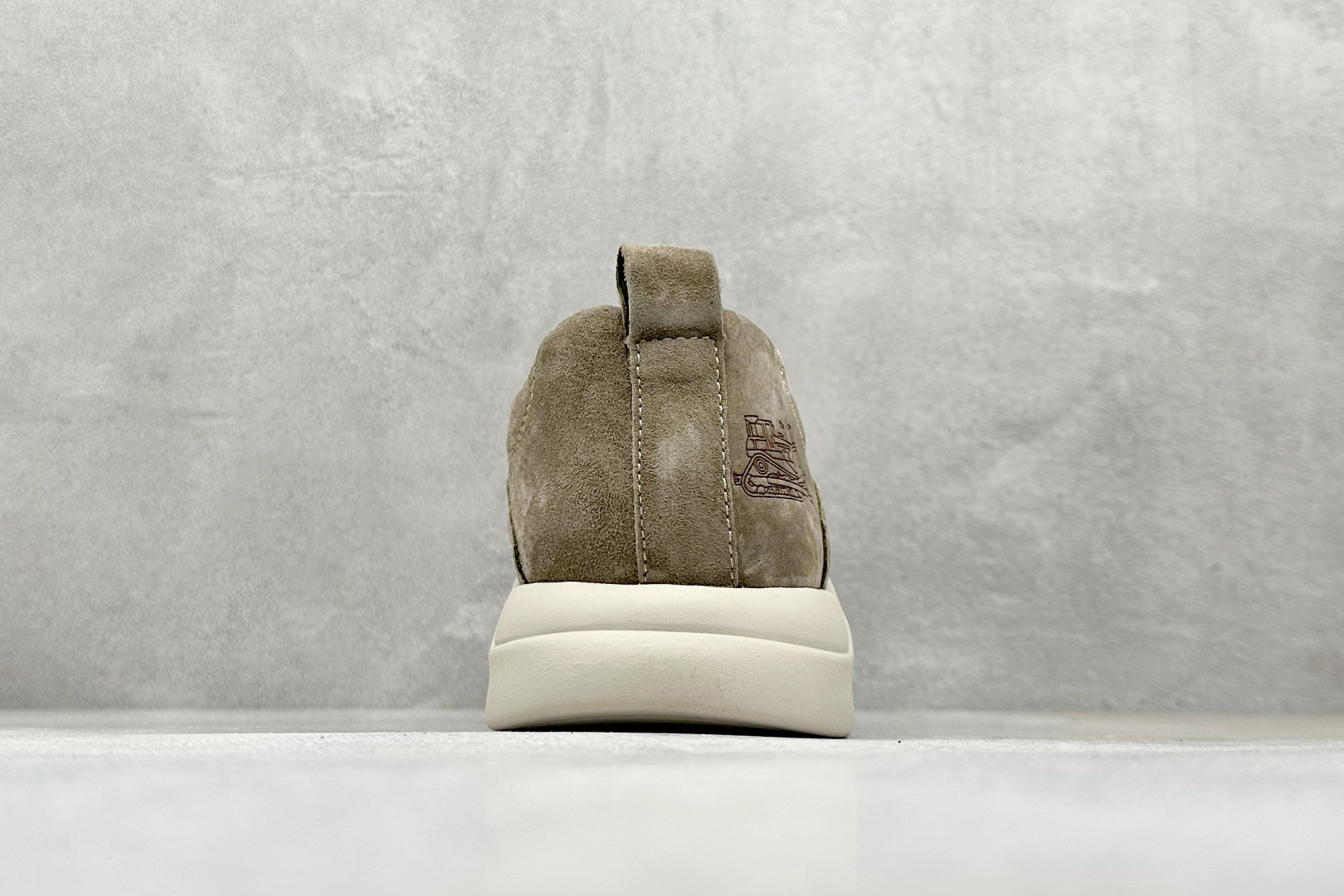 240 25秋冬款CAT/卡特 经典百搭户外低帮休闲工装靴 P717336