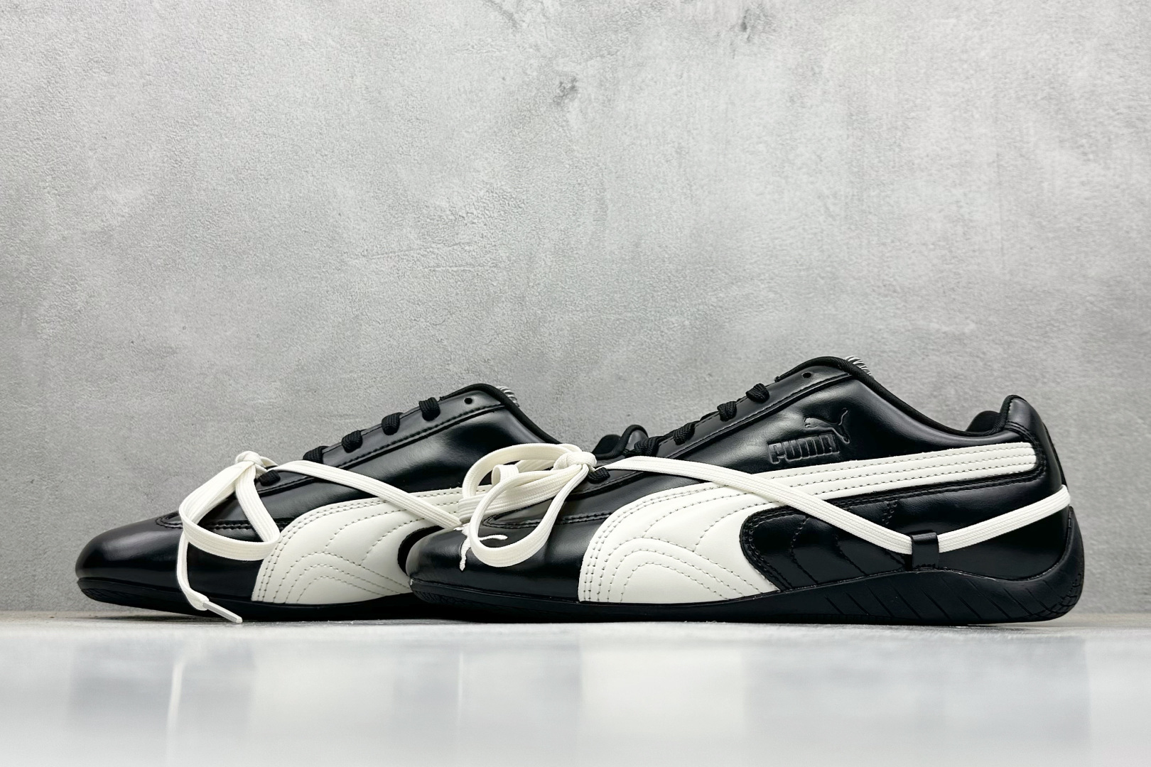 CS版Rose x Puma 彪马 Speedcat 联名款低帮休闲鞋 404391-01-Top High Quatity Cheap Sneakers Fashion Clothing Clothes Bags handbags Shoes of all Brand wholesale With The best Quality And Beautiful Price from China Factory Chinese suppliers wholesaler seller CS版Rose x Puma 彪马 Speedcat 联名款低帮休闲鞋 404391-01