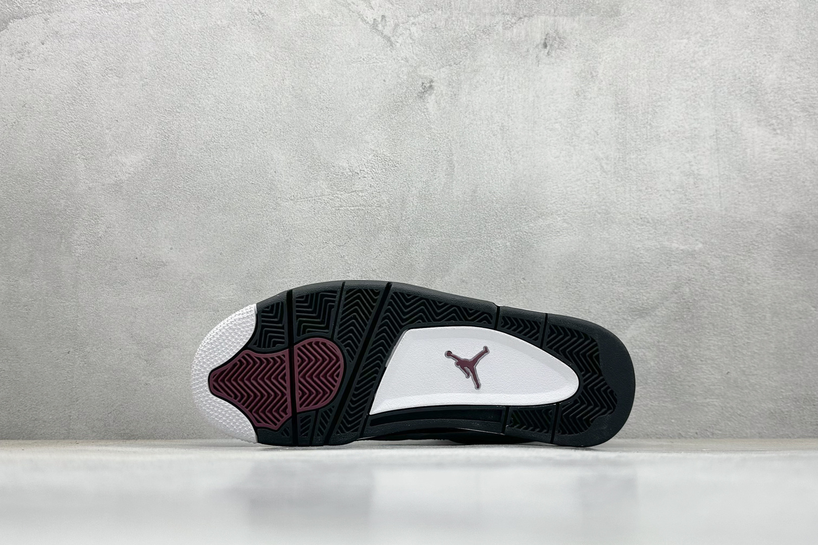 新F版Air Jordan AJ4 Retro 大巴黎 中帮篮球鞋 CZ5624-100 新F版Air Jordan AJ4 Retro 大巴黎 中帮篮球鞋 CZ5624-100