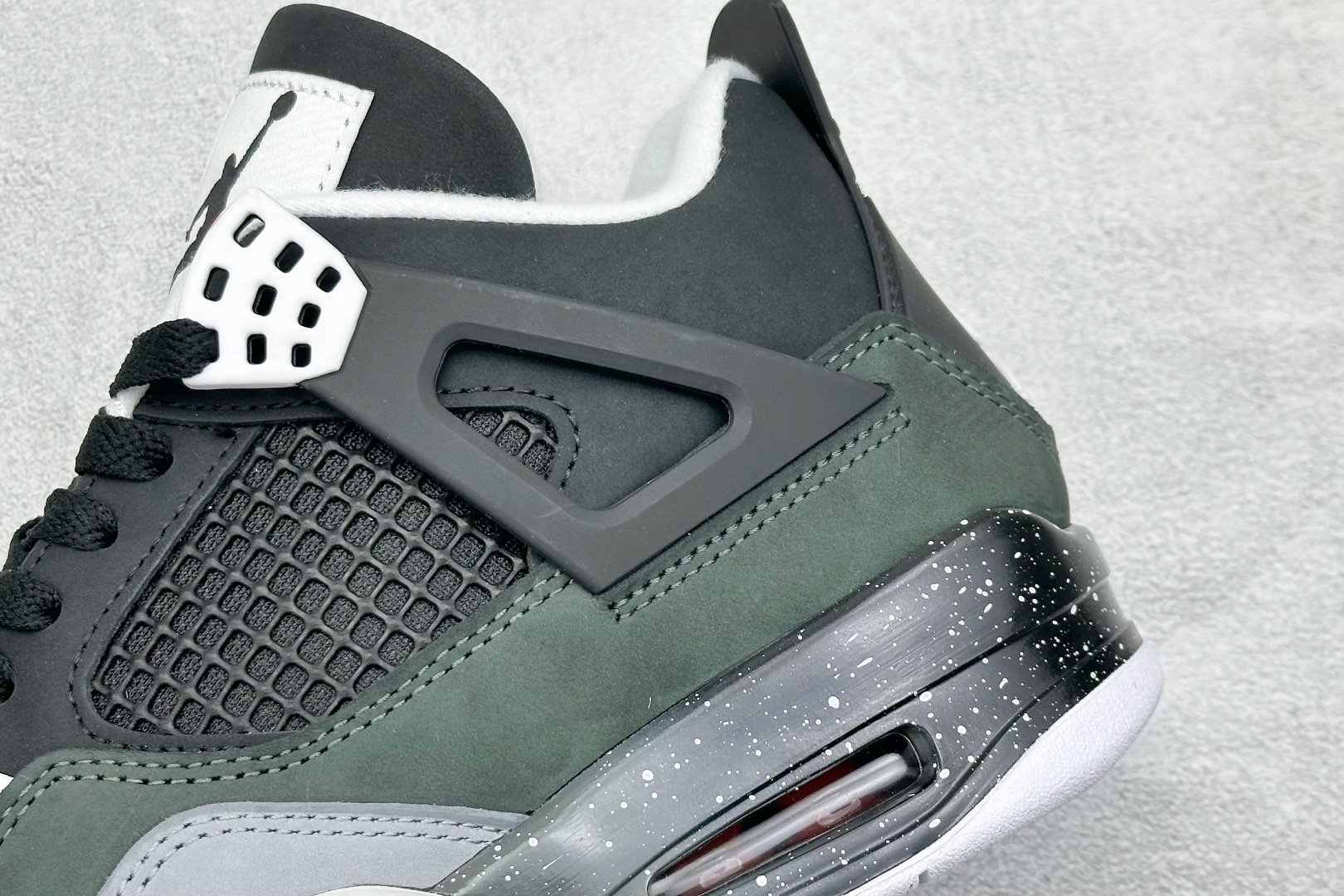 新F版Air Jordan AJ4 Retro 恐惧 中帮篮球鞋 FQ8138-002 新F版Air Jordan AJ4 Retro 恐惧 中帮篮球鞋 FQ8138-002