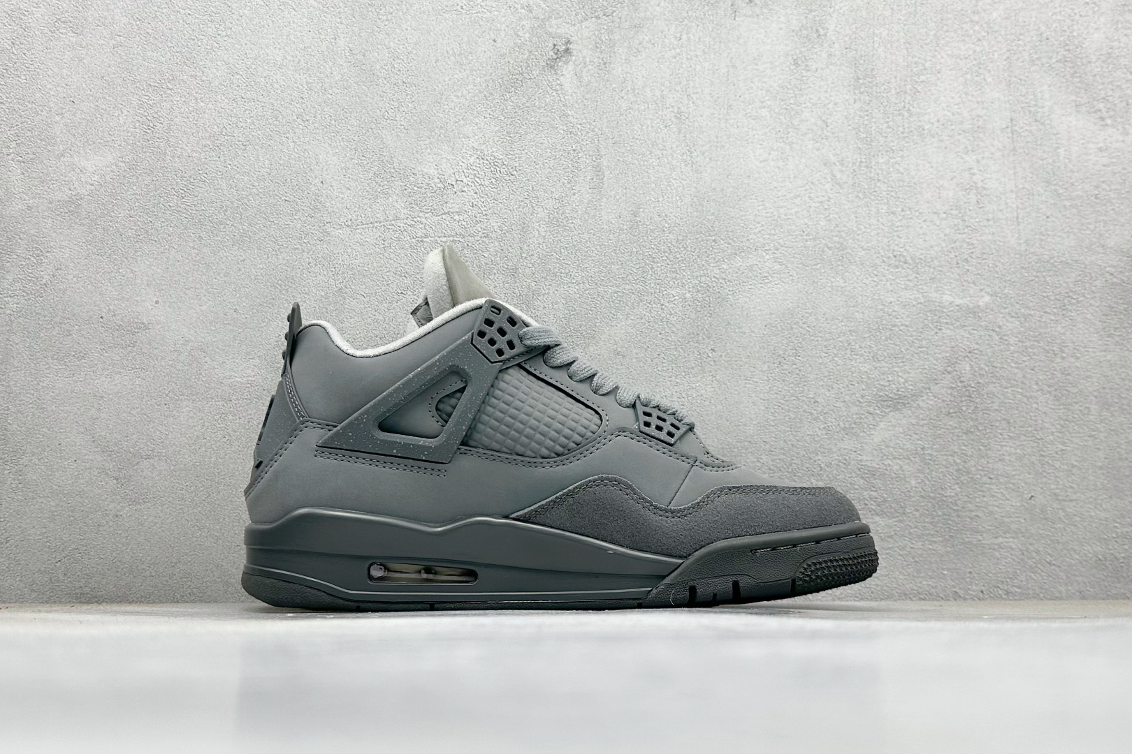 新F版Air Jordan AJ4 Retro 奥运灰 中帮篮球鞋 FQ7928-001