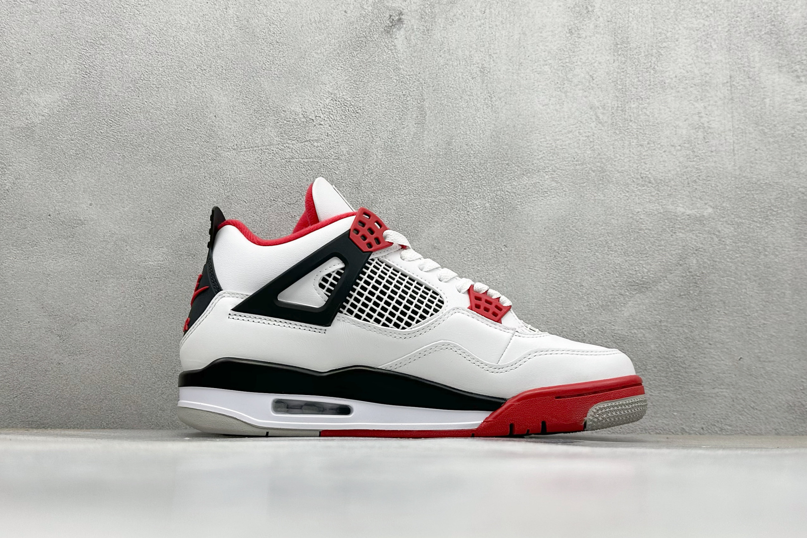 新F版Air Jordan AJ4 Retro 火焰红 中帮篮球鞋 DC7770-160 新F版Air Jordan AJ4 Retro 火焰红 中帮篮球鞋 DC7770-160
