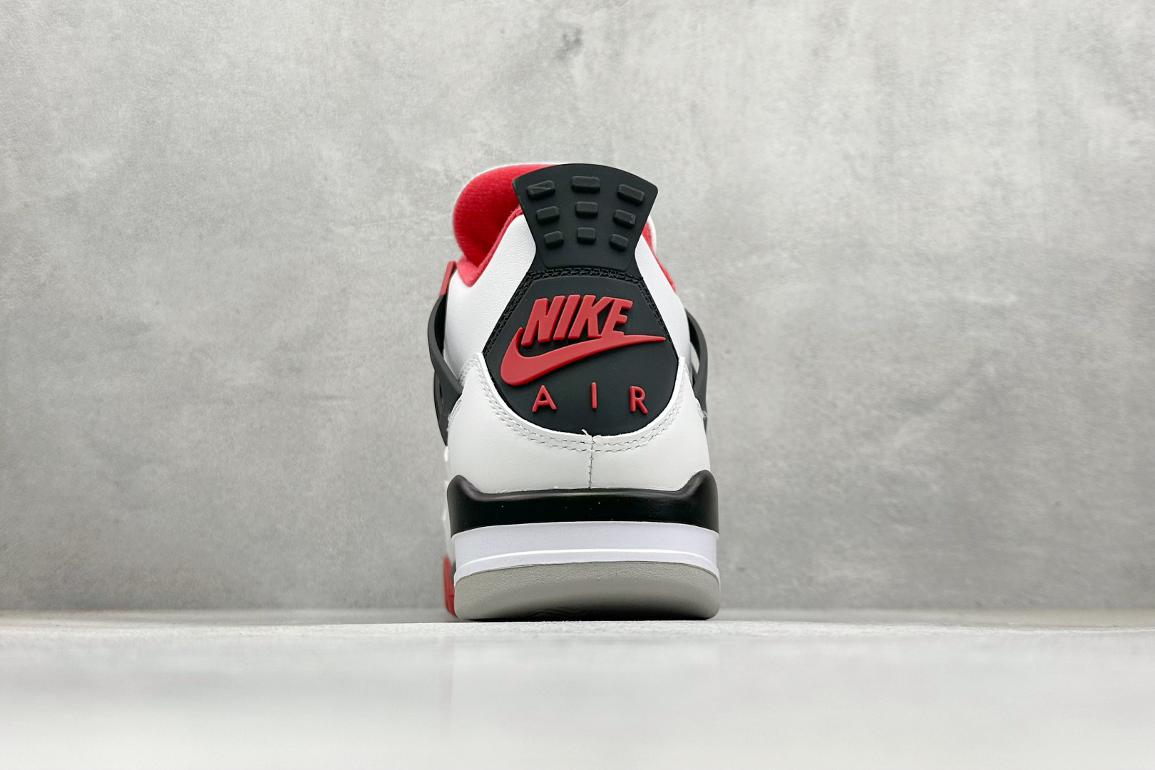 新F版Air Jordan AJ4 Retro 火焰红 中帮篮球鞋 DC7770-160 新F版Air Jordan AJ4 Retro 火焰红 中帮篮球鞋 DC7770-160