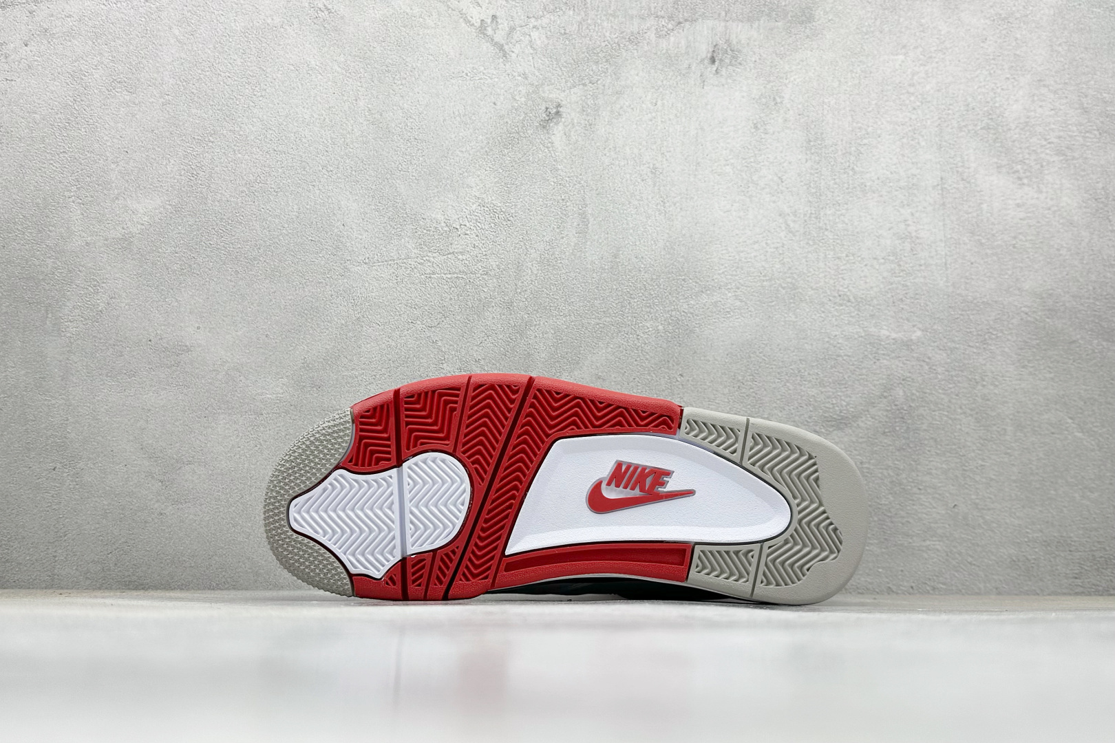 新F版Air Jordan AJ4 Retro 火焰红 中帮篮球鞋 DC7770-160 新F版Air Jordan AJ4 Retro 火焰红 中帮篮球鞋 DC7770-160