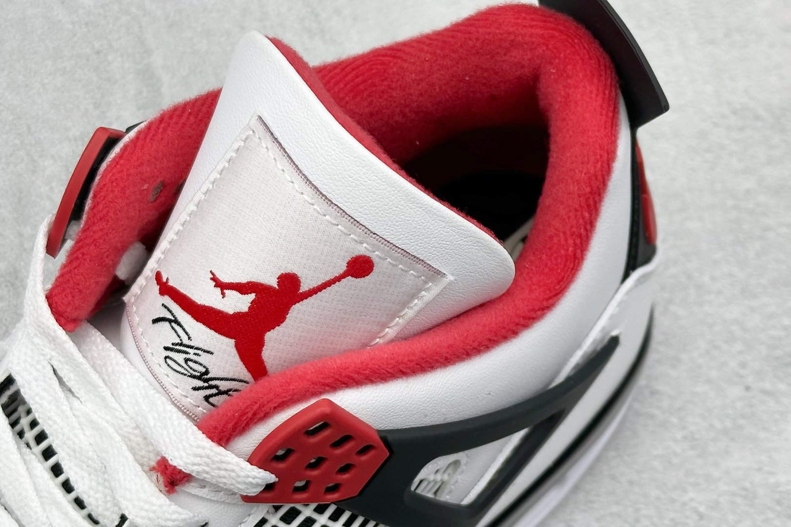 新F版Air Jordan AJ4 Retro 火焰红 中帮篮球鞋 DC7770-160 新F版Air Jordan AJ4 Retro 火焰红 中帮篮球鞋 DC7770-160