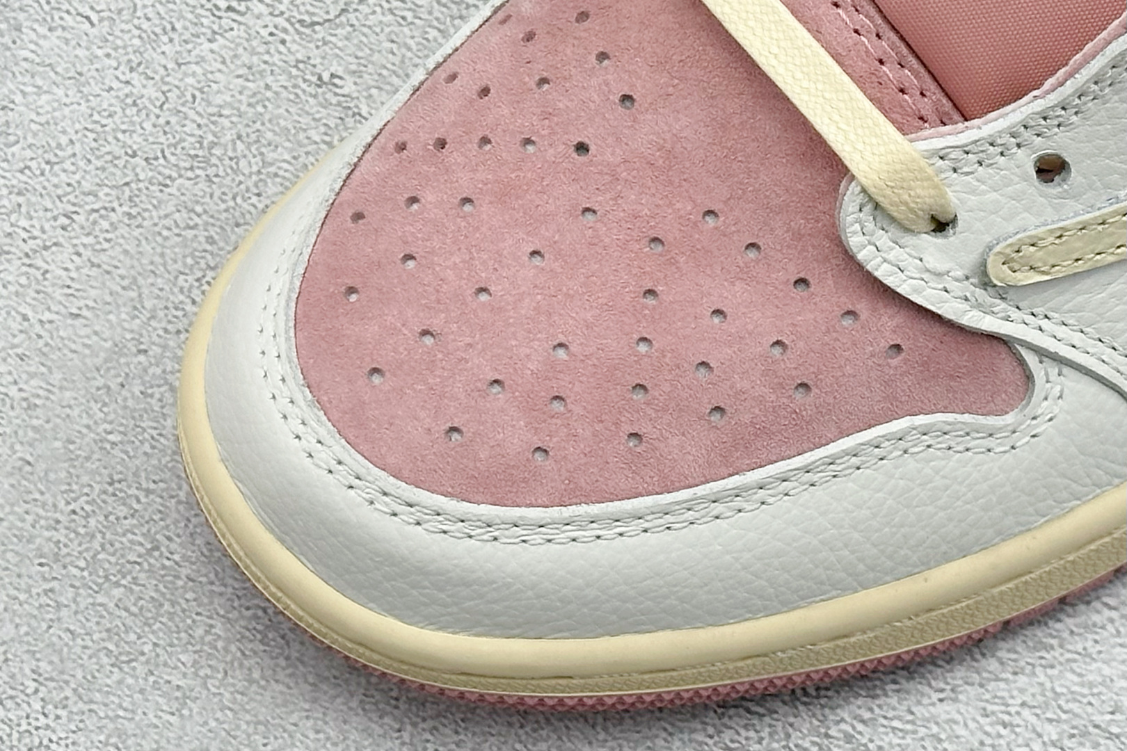 新F版Fragment x TS x Air Jordan 1 Low 三方联名低帮倒勾板鞋 DM7866-600