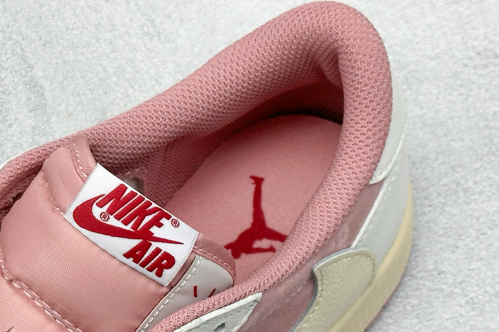 新F版Fragment x TS x Air Jordan 1 Low 三方联名低帮倒勾板鞋 DM7866-600