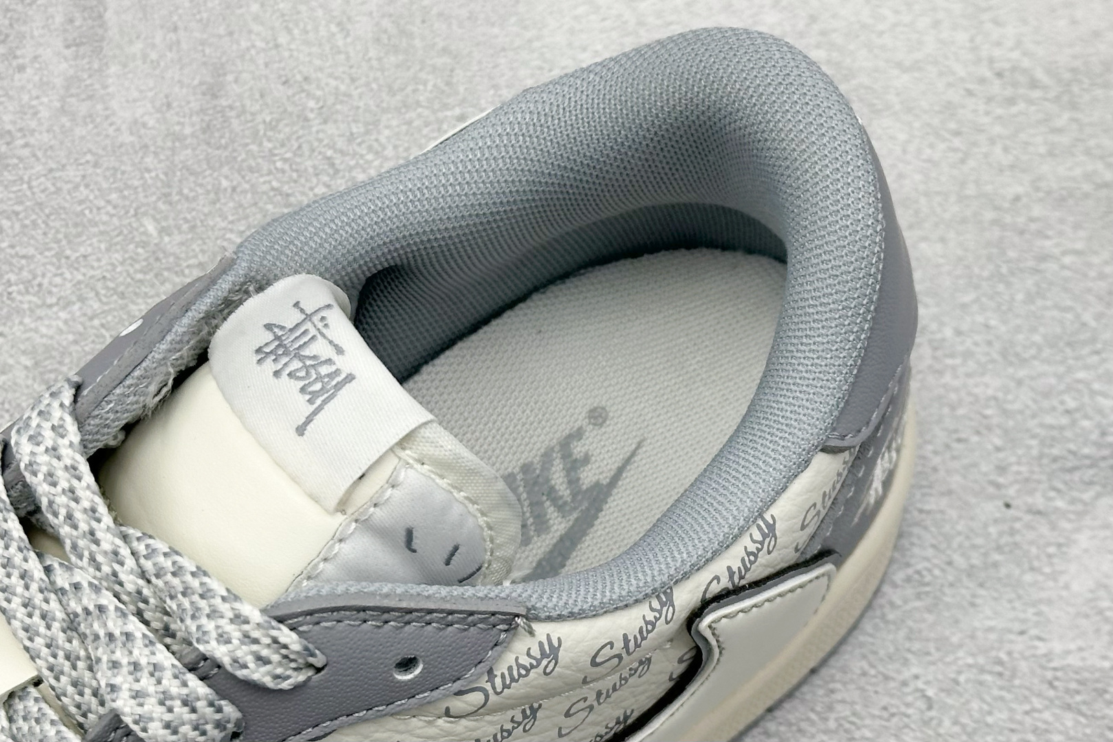 XC版Travis Scott x Fragment Design x Jordan Air Jordan 1 Low SP “斯图西联名——星光灰” CS5288-500 XC版Travis Scott x Fragment Design x Jordan Air Jordan 1 Low SP “斯图西联名——星光灰” CS5288-500