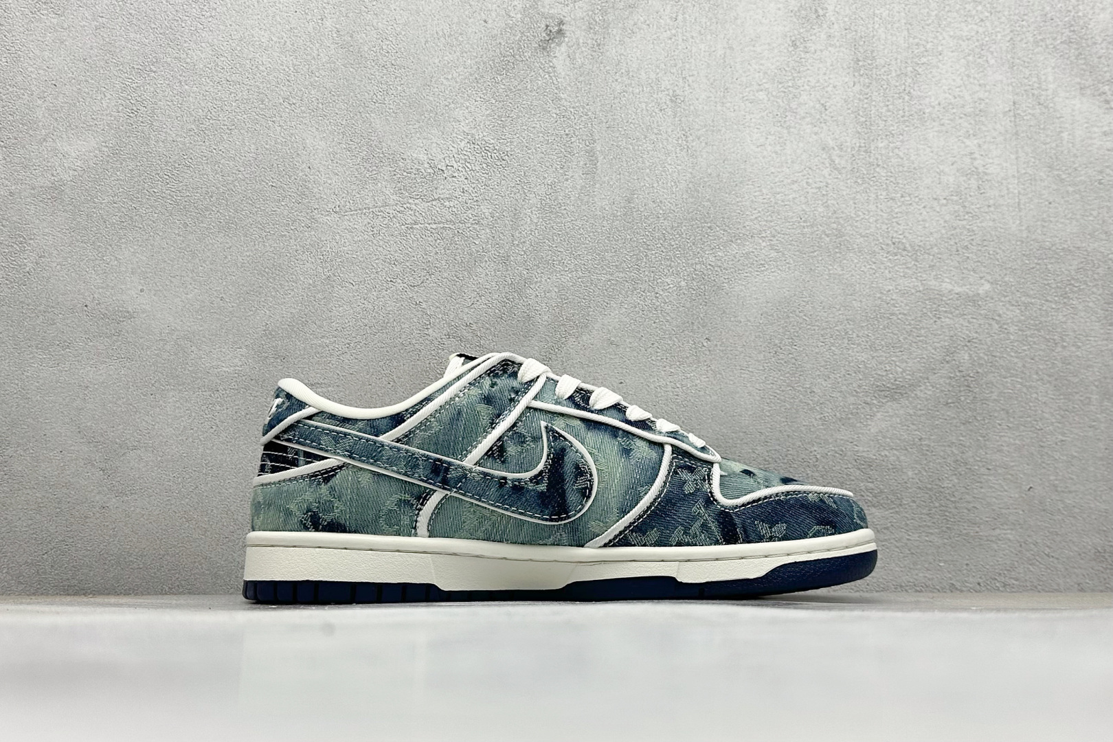 SC版Nike SB Dunk Low LV联名 青蓝牛仔 高端定制 低帮休闲板鞋 SC0601-466