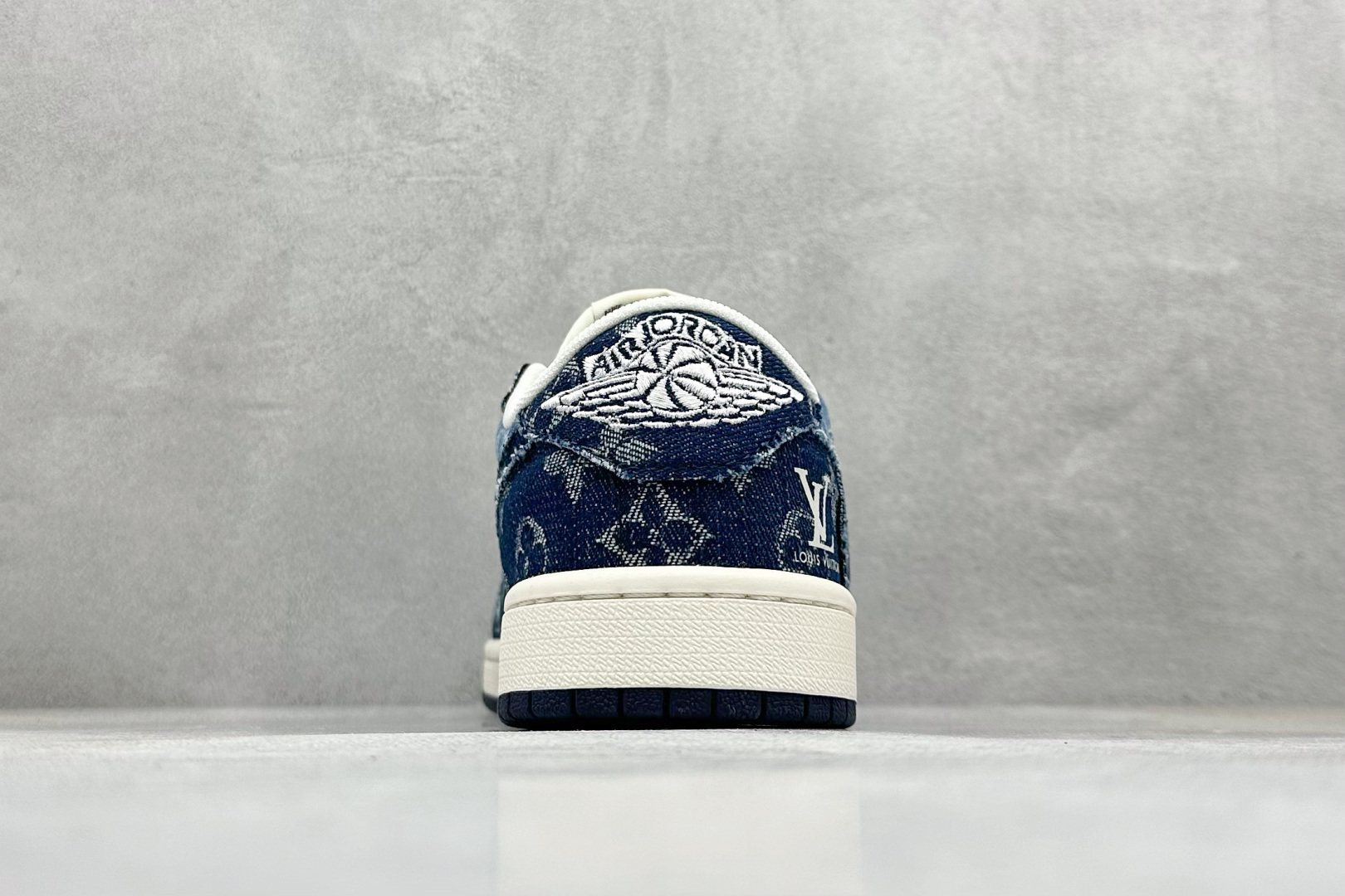 Travis Scott x Fragment Design x Air Jordan 1 Low SP AJ1 乔1 联名 水洗牛仔深蓝印花 低帮文化休闲板鞋 XD0798-312