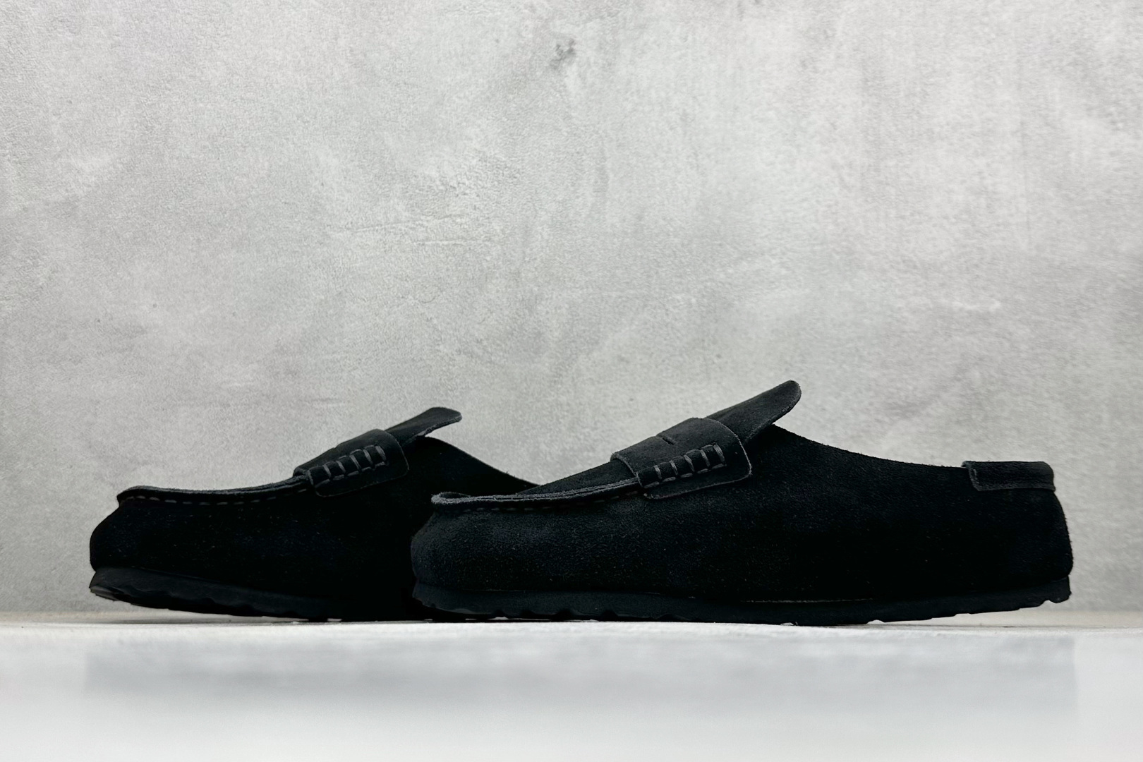 220 BK版Birkenstock 博肯一脚蹬系列 黑色反绒 0250901