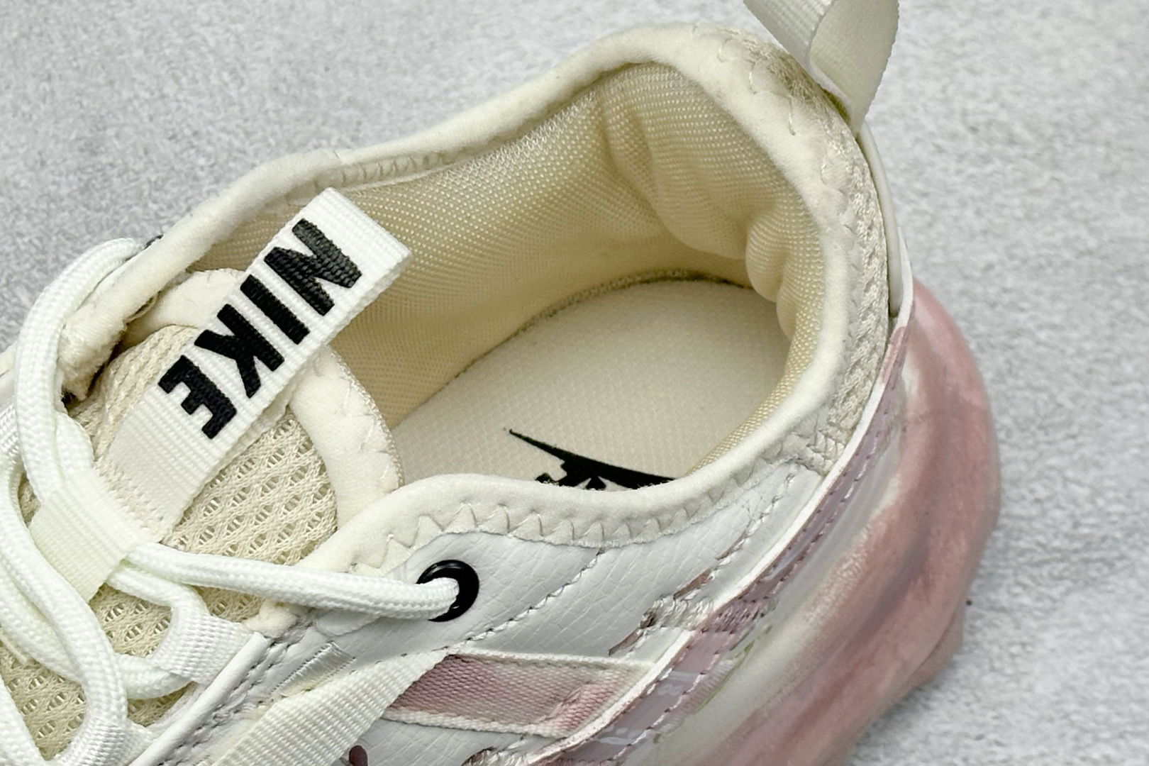 280 W NIKE TC 7900 新款老爹鞋 注入非凡时尚气息 塑就高雅外观 耐穿合成材质搭配柔软丝绒 DD9682-110-Chinese UA Cheap High Quatity Brand Clothes Bags handbags Sneakers wholesale wholesaler seller from China Factory suppliers Fashion Clothing Shoes best Quality Beautiful Price 280 W NIKE TC 7900 新款老爹鞋 注入非凡时尚气息 塑就高雅外观 耐穿合成材质搭配柔软丝绒 DD9682-110