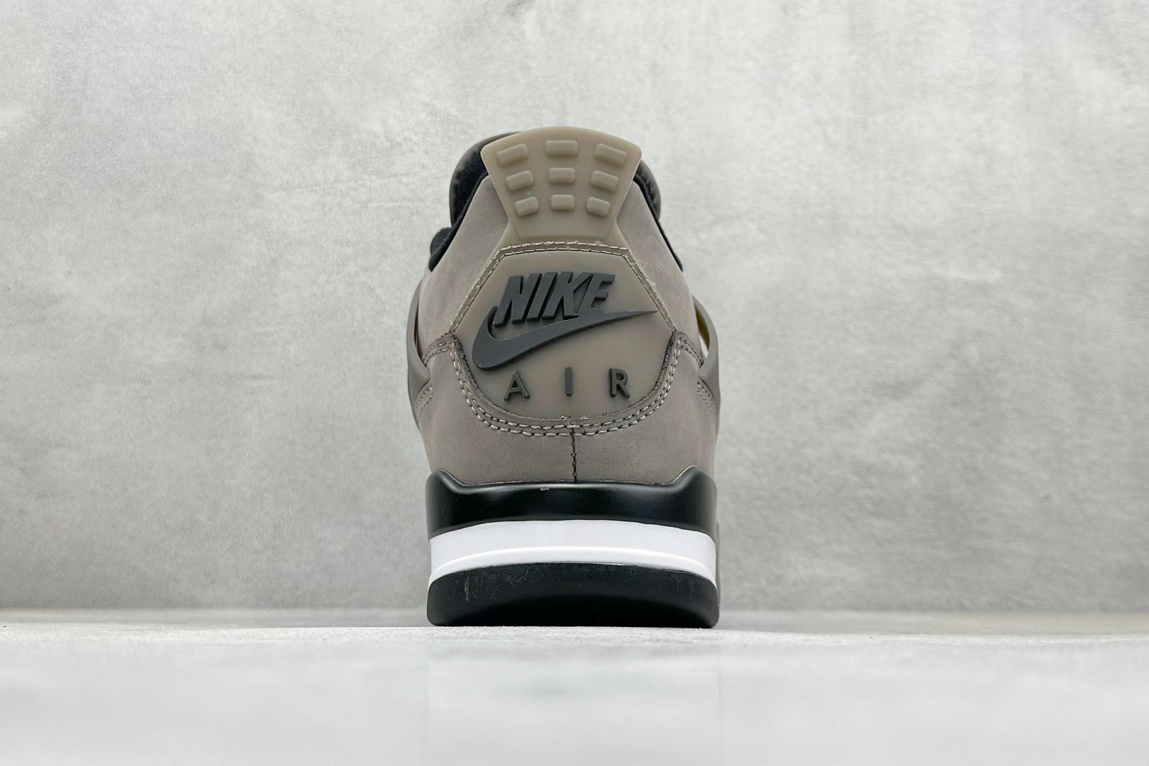 240 Nike Air Jordan 4 Retro 乔丹四代 “Laser” 灰黑 Air Jordan AJ4 Retro FV5029-200