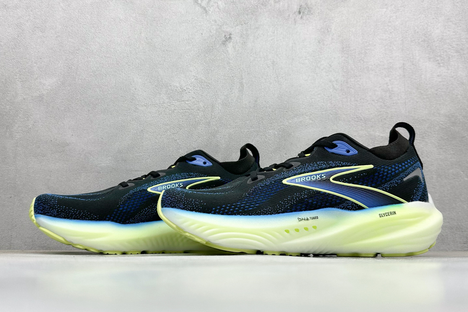 190 Z版Brooks 布鲁克斯 Glycerin 22 超弹轻盈跑步鞋 110445-1D-002