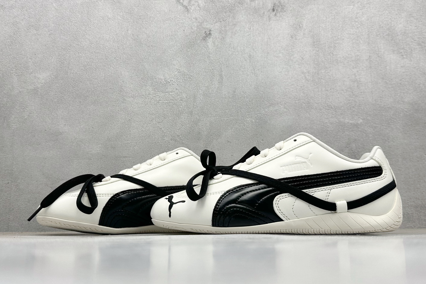 220 CS版Rose x Puma 彪马 Speedcat 联名款低帮休闲鞋 404390-01