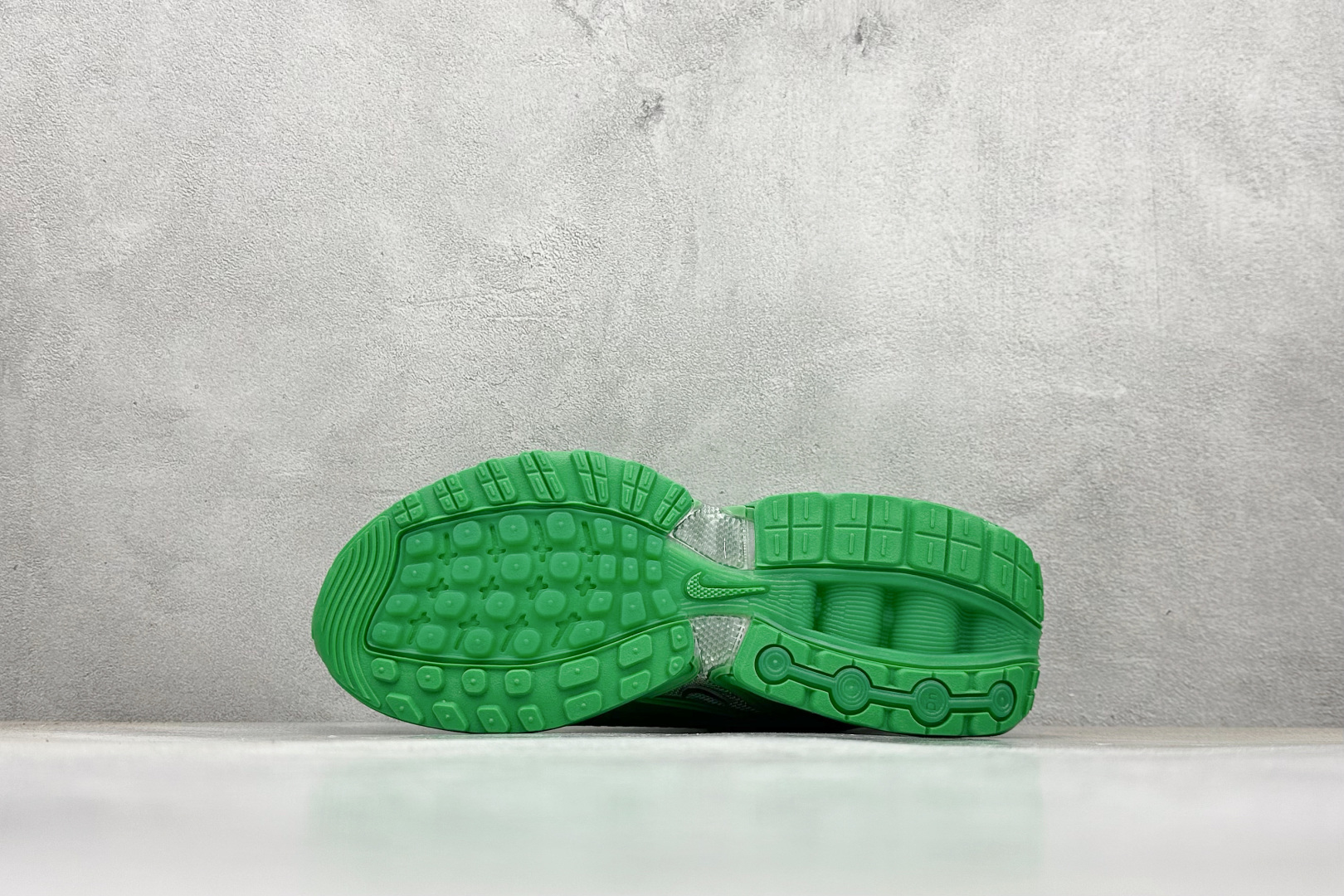 220 YH版 Nike Air Dn 网布 舒适时尚 减震耐磨 低帮 生活休闲鞋 IH7671-701