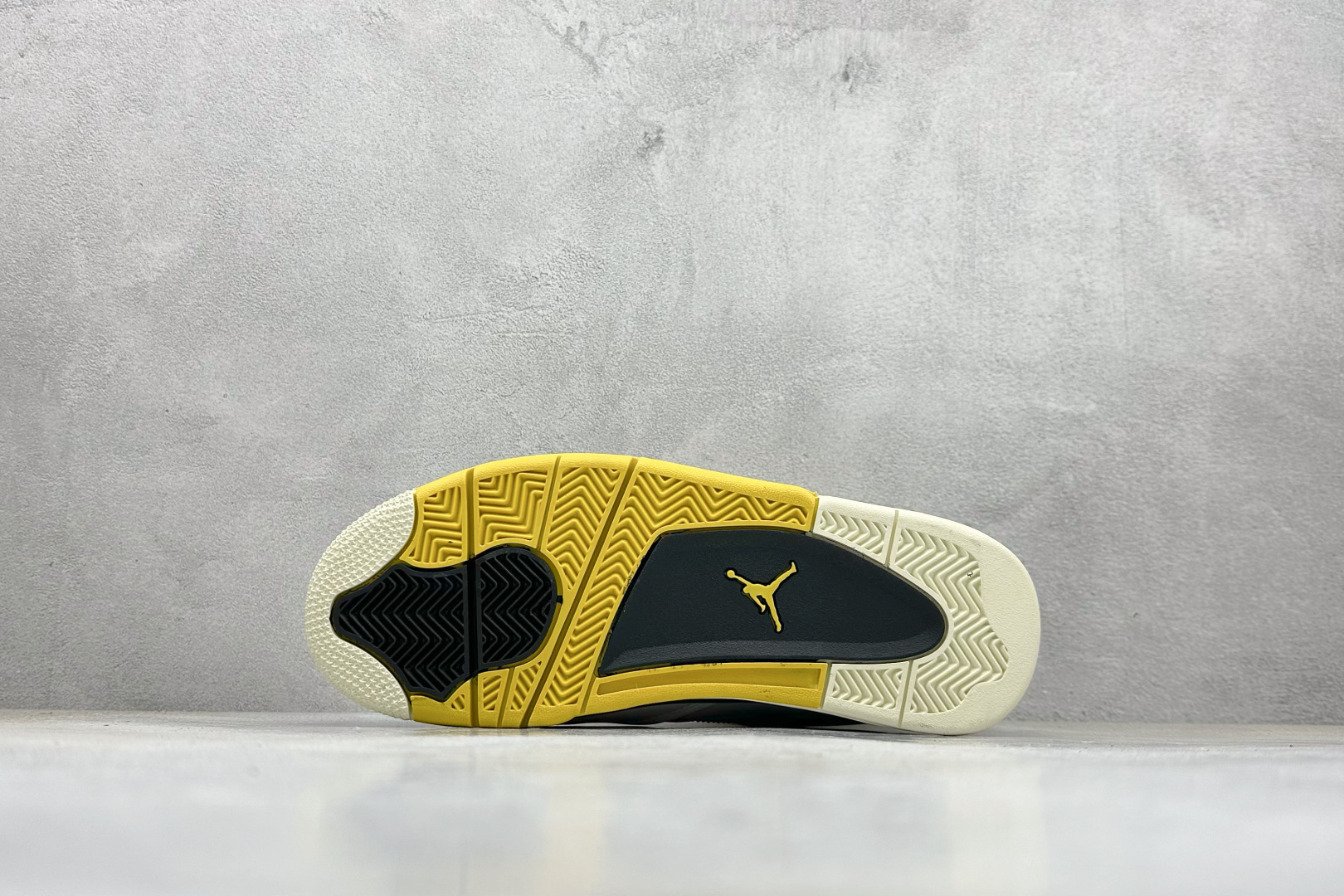 280 新F版Air Jordan AJ4 Retro 白黄 中帮篮球鞋 AQ9129-101