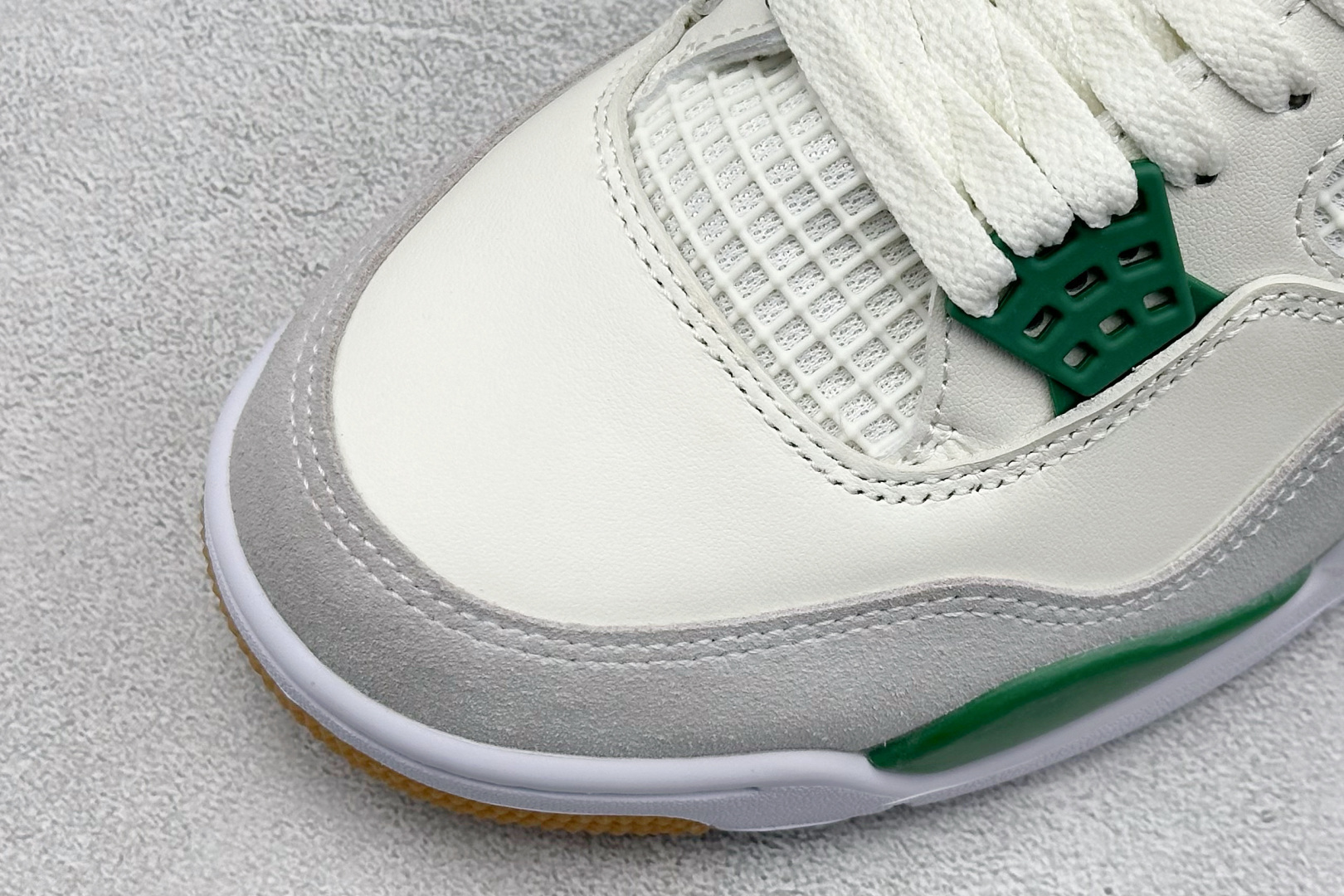 280 新F版Air Jordan AJ4 Retro 白绿 中帮篮球鞋 DR5415-103