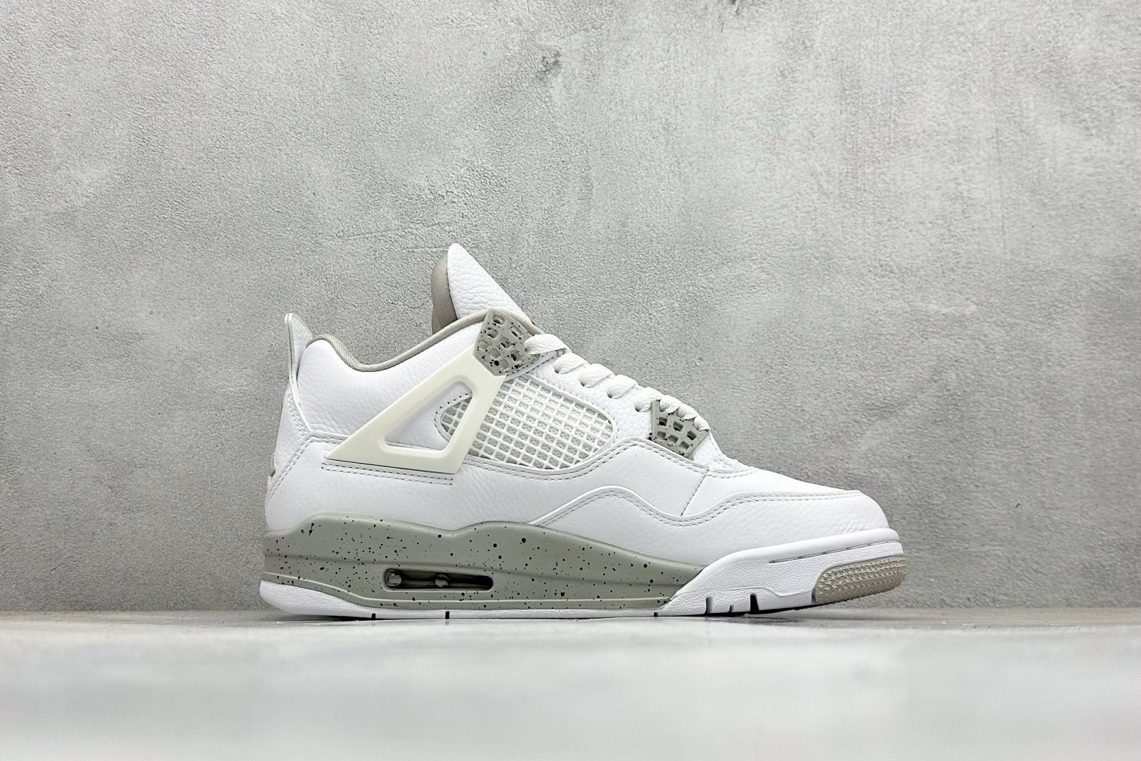 280 新F版Air Jordan AJ4 Retro 奥利奥 中帮篮球鞋 CT8527-100-Chinese UA Cheap High Quatity Brand Clothes Bags handbags Sneakers wholesale wholesaler seller from China Factory suppliers Fashion Clothing Shoes best Quality Beautiful Price 280 新F版Air Jordan AJ4 Retro 奥利奥 中帮篮球鞋 CT8527-100