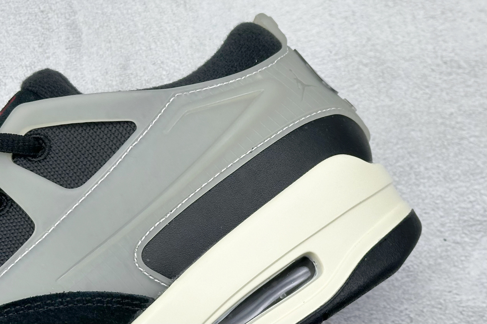 新F版Air Jordan AJ4 黑帆布 低帮复古篮球鞋 FQ7939-006