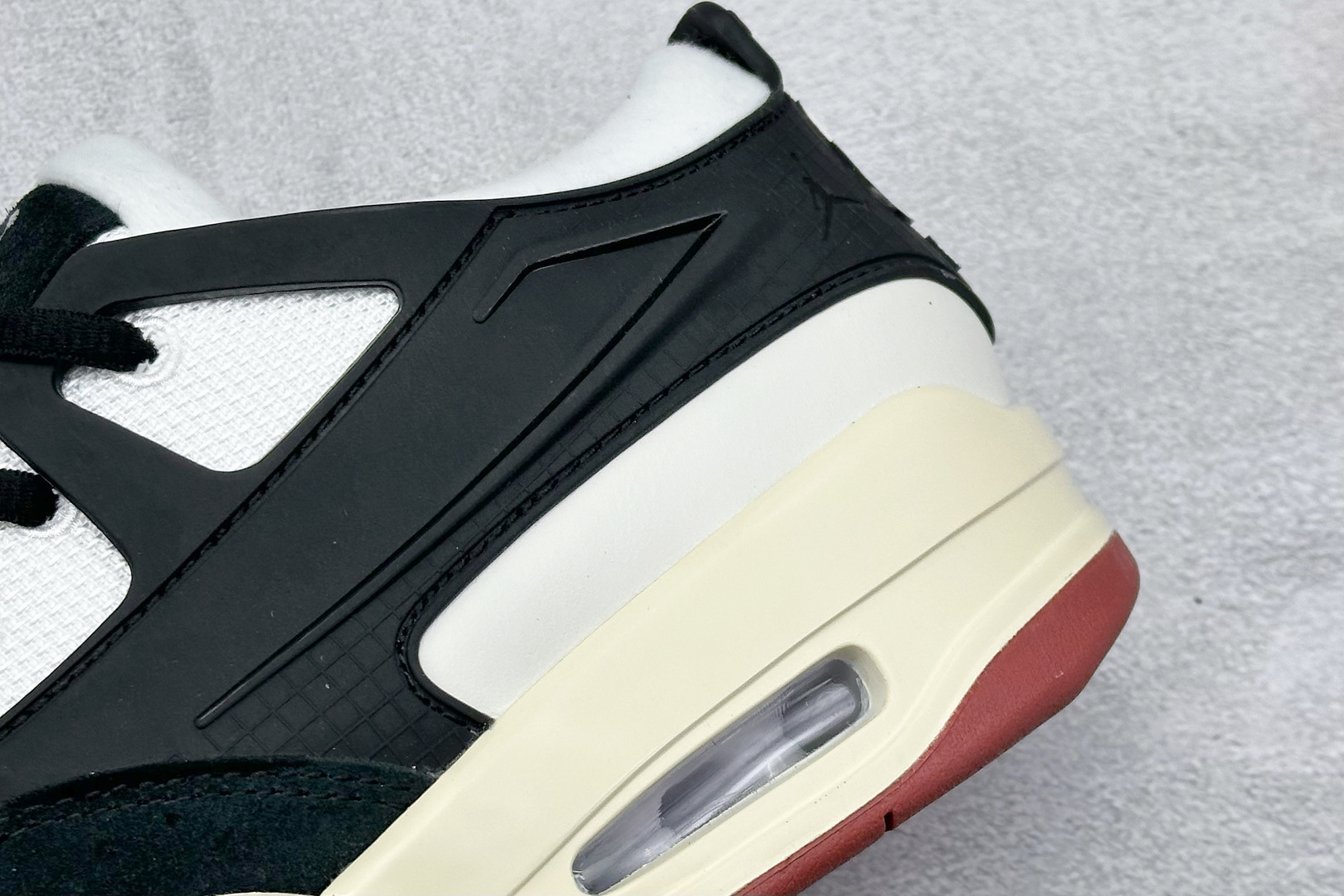 260 新F版Air Jordan AJ4 熊猫 低帮复古篮球鞋 FQ7939-100