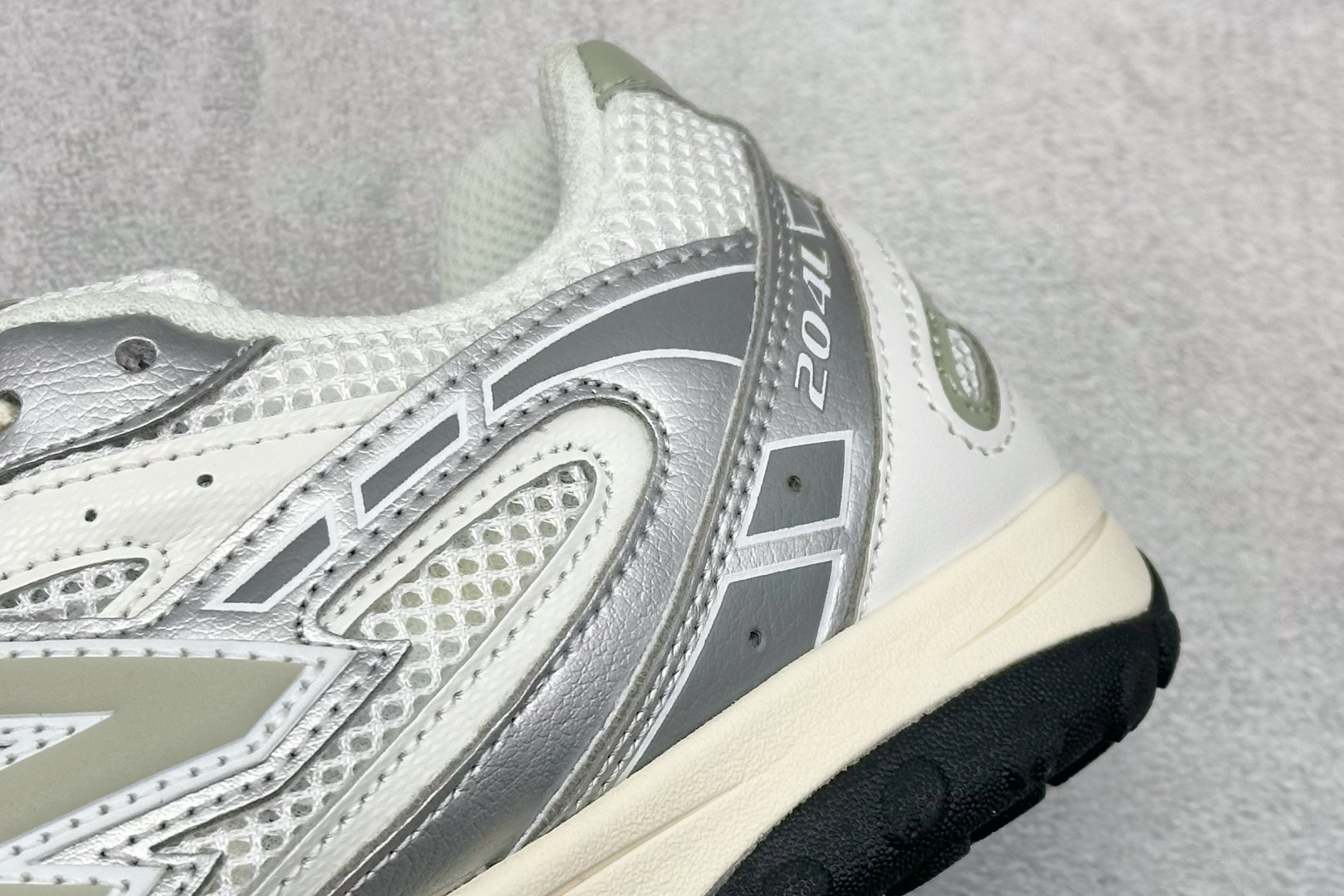 200 New Balance NB204L 舒适百搭耐磨轻便低帮 生活休闲鞋 U204LSWB