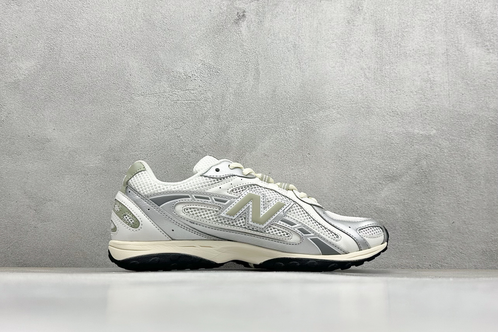 200 New Balance NB204L 舒适百搭耐磨轻便低帮 生活休闲鞋 U204LSWB