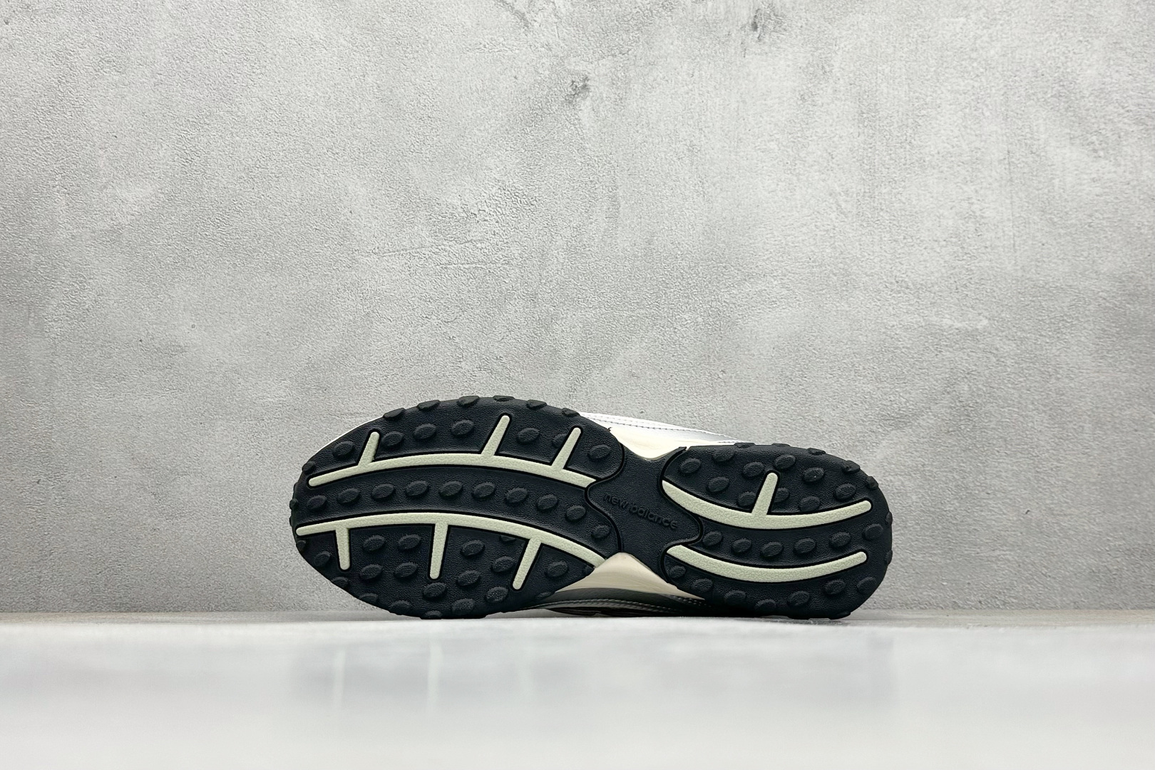 200 New Balance NB204L 舒适百搭耐磨轻便低帮 生活休闲鞋 U204LSWB