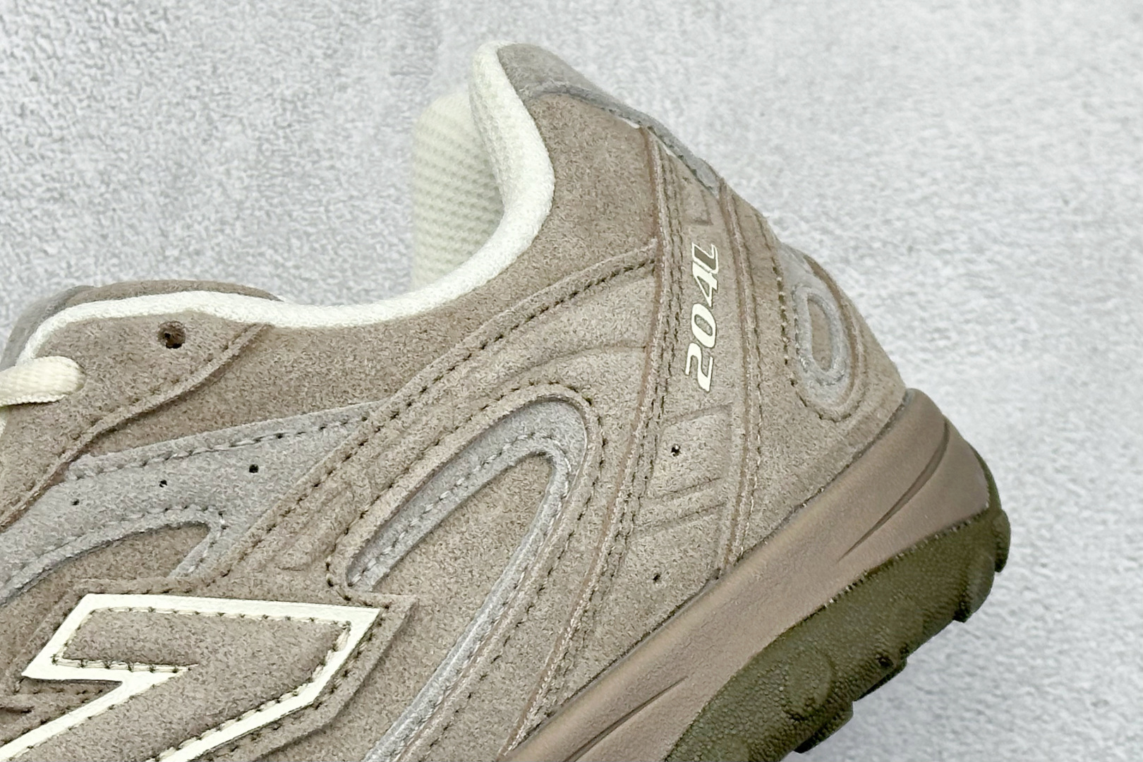 200 New Balance NB204L 舒适百搭耐磨轻便低帮 生活休闲鞋 U204LMMA