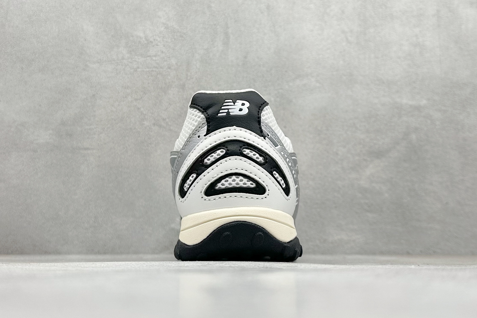 200 New Balance NB204L 舒适百搭耐磨轻便低帮 生活休闲鞋 U204LSWD
