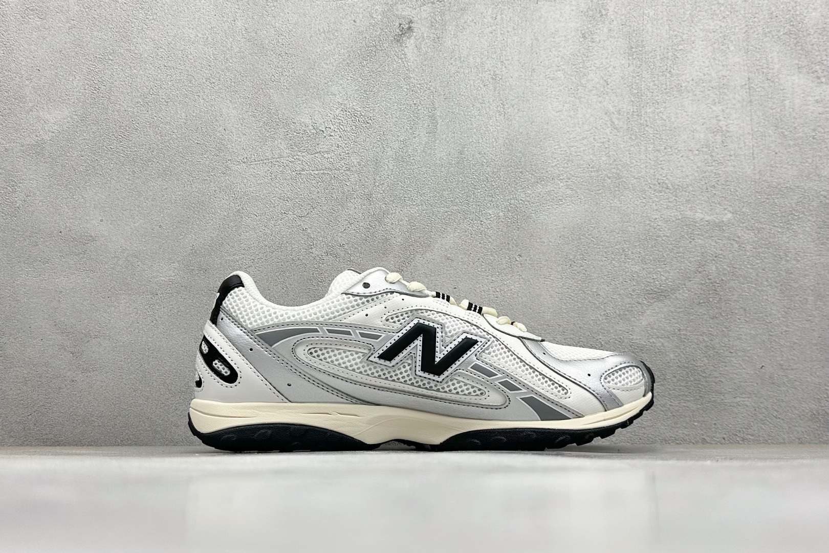 200 New Balance NB204L 舒适百搭耐磨轻便低帮 生活休闲鞋 U204LSWD