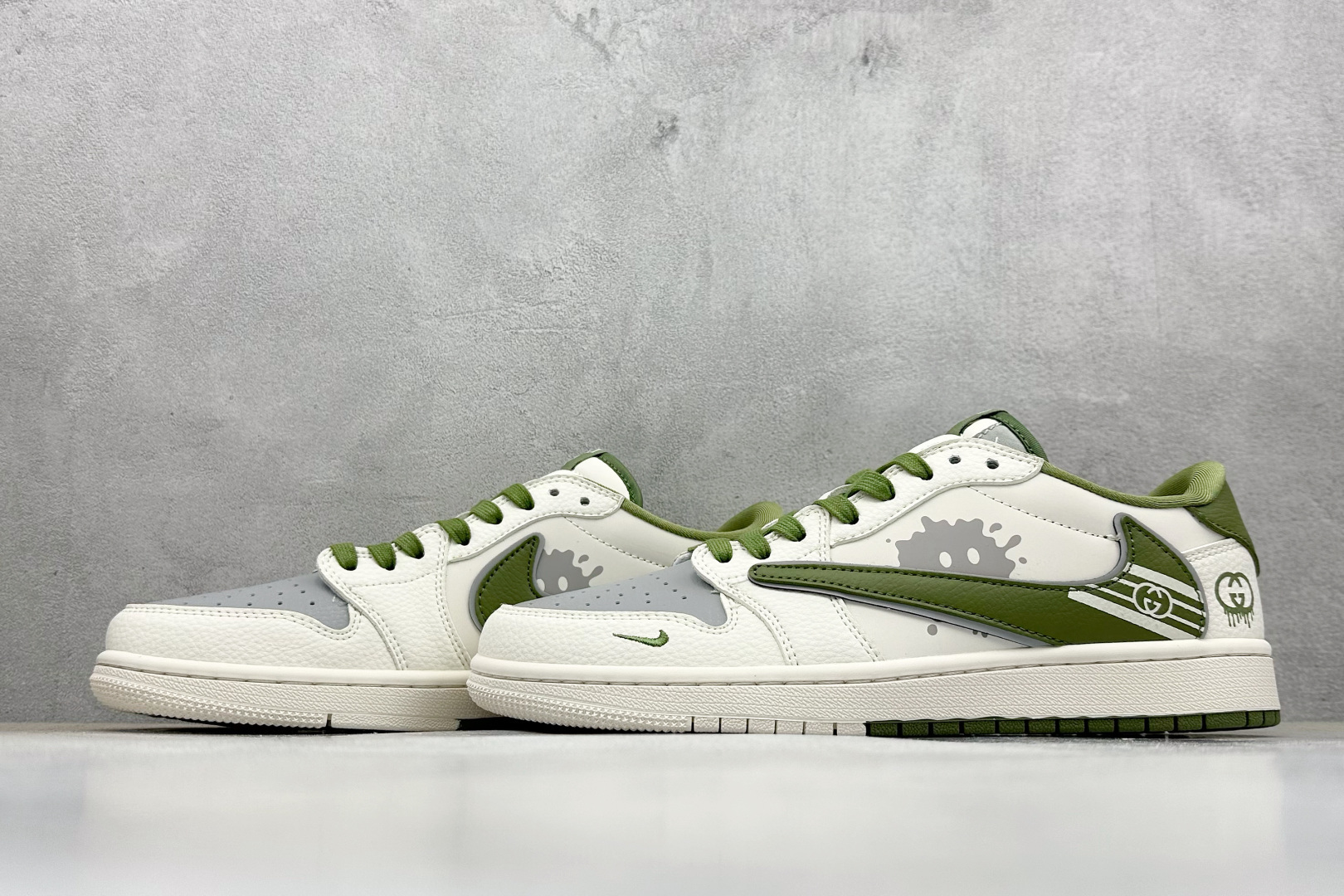 280 Travis Scott x Fragment Design x Air Jordan 1 Low SP AJ1 乔1 古驰联名 米白灰绿印花 低帮文化休闲板鞋 XD0798-307