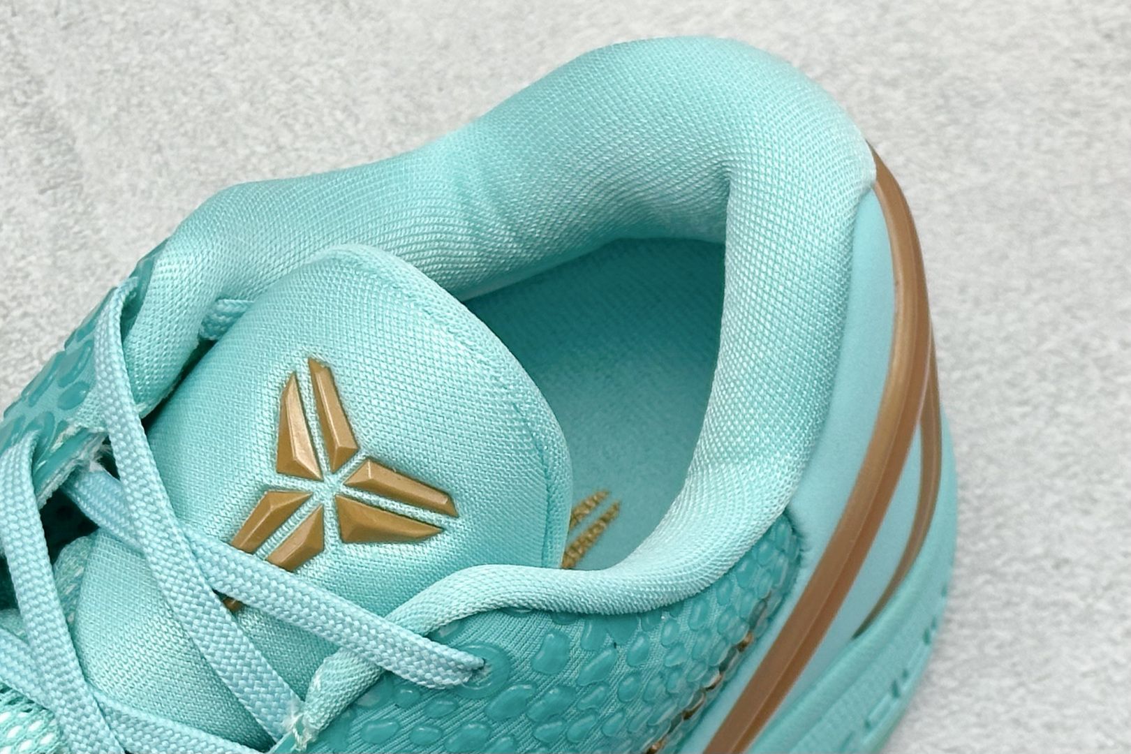 CK版NK Zoom Kobe 6 科比六代 前后气垫加持 IQ5774-300-High Quatity Cheap Brand wholesale wholesaler seller Clothes Bags handbags Sneakers Top Fashion Clothing Shoes from China Factory Chinese suppliers best Quality Beautiful Price CK版NK Zoom Kobe 6 科比六代 前后气垫加持 IQ5774-300