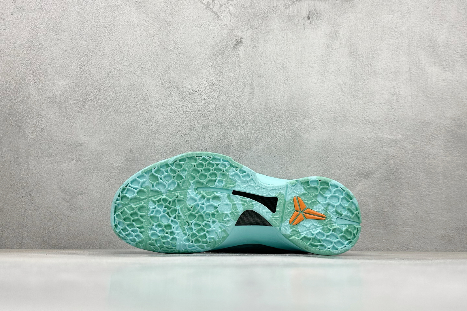 CK版NK Zoom Kobe 6 科比六代 前后气垫加持 IQ5774-300-High Quatity Cheap Brand wholesale wholesaler seller Clothes Bags handbags Sneakers Top Fashion Clothing Shoes from China Factory Chinese suppliers best Quality Beautiful Price CK版NK Zoom Kobe 6 科比六代 前后气垫加持 IQ5774-300