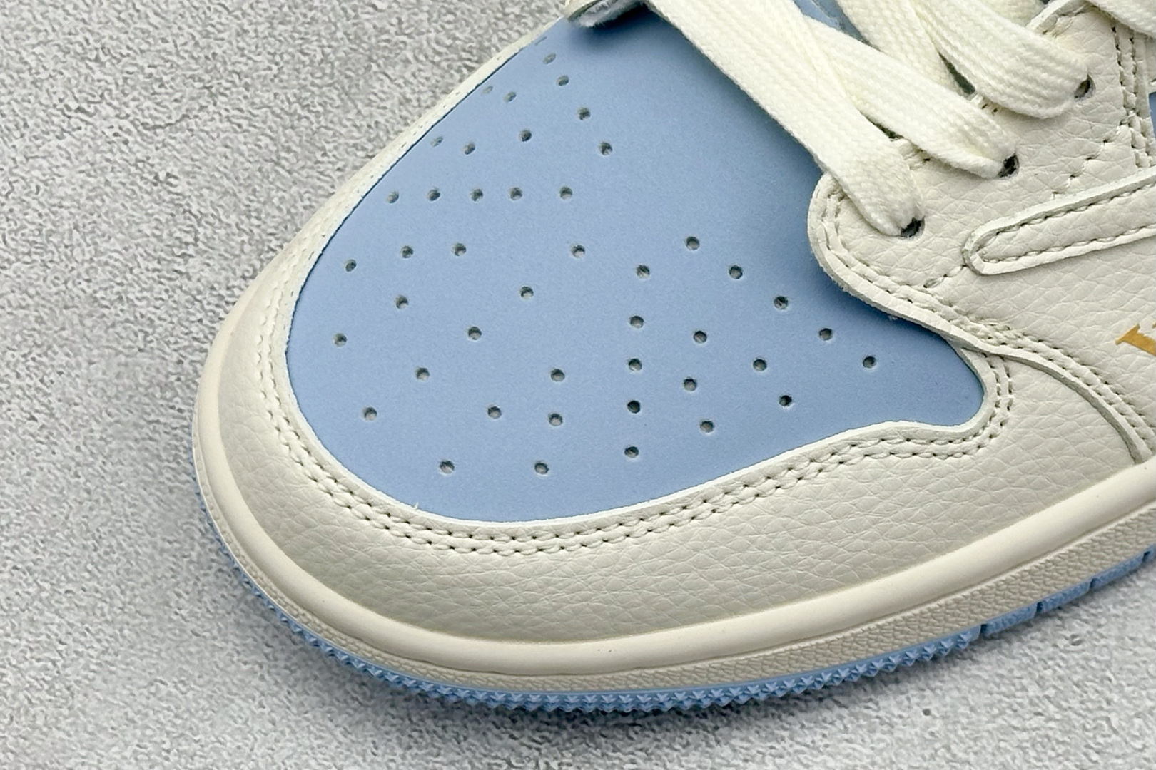 280 XC版Travis Scott x Fragment Design x Air Jordan 1 Low SP AJ1 乔1 LV联名 浅米蓝 低帮文化休闲板鞋 ZH2598-163