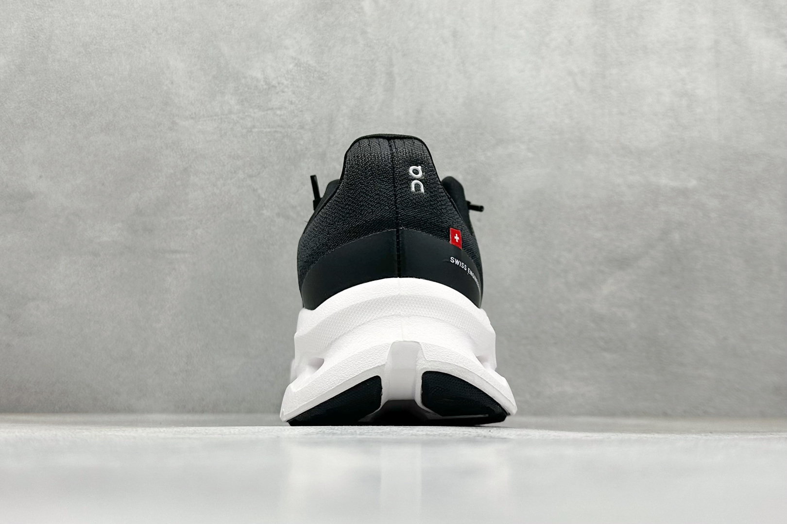 180 XD版On Cloudmonster CL昂跑减震生活休闲鞋 3ME1010