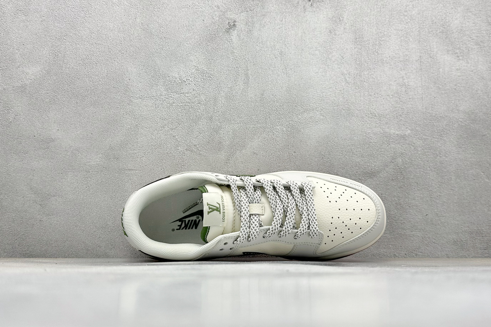 280 Nike SB Dunk Low LV联名 抹茶绿生胶 周年高端定制 低帮休闲板鞋 JP1628-032