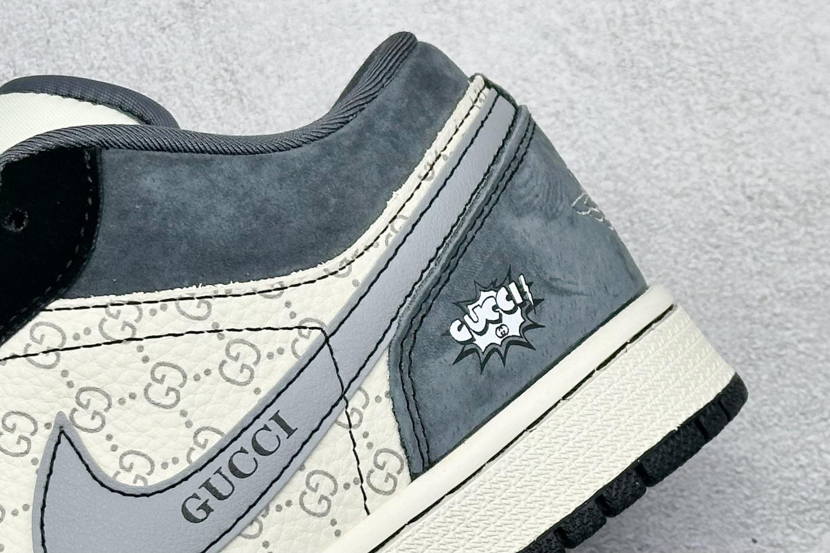280 Air Jordan 1 Low AJ1 乔1 “GUCCI联名---米黑蓝印花”高端定制 低帮复古篮球鞋 LD8888-005-Chinese UA Cheap High Quatity Brand Clothes Bags handbags Sneakers wholesale wholesaler seller from China Factory suppliers Fashion Clothing Shoes best Quality Beautiful Price 280 Air Jordan 1 Low AJ1 乔1 “GUCCI联名---米黑蓝印花”高端定制 低帮复古篮球鞋 LD8888-005