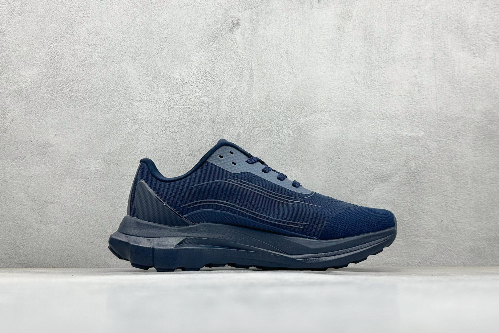 180 K版alo 25ss夏季新款 厚底 休闲 RUNNER 运动跑步鞋-Chinese UA Cheap High Quatity Brand Clothes Bags handbags Sneakers wholesale wholesaler seller from China Factory suppliers Fashion Clothing Shoes best Quality Beautiful Price 180 K版alo 25ss夏季新款 厚底 休闲 RUNNER 运动跑步鞋