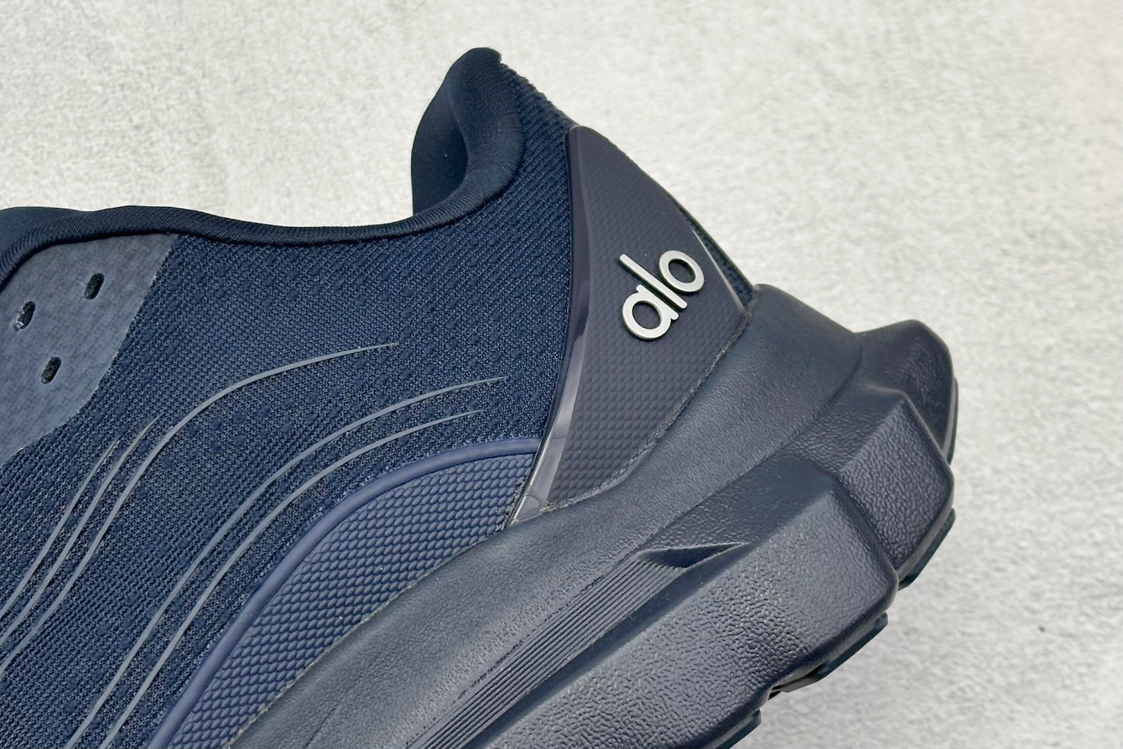 180 K版alo 25ss夏季新款 厚底 休闲 RUNNER 运动跑步鞋-Chinese UA Cheap High Quatity Brand Clothes Bags handbags Sneakers wholesale wholesaler seller from China Factory suppliers Fashion Clothing Shoes best Quality Beautiful Price 180 K版alo 25ss夏季新款 厚底 休闲 RUNNER 运动跑步鞋