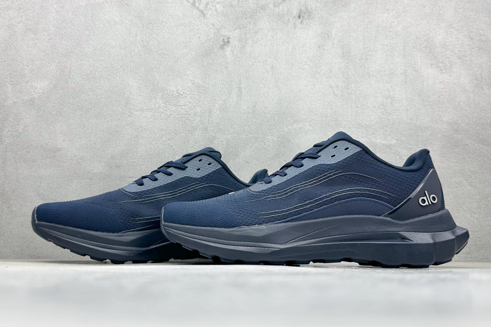 180 K版alo 25ss夏季新款 厚底 休闲 RUNNER 运动跑步鞋-Chinese UA Cheap High Quatity Brand Clothes Bags handbags Sneakers wholesale wholesaler seller from China Factory suppliers Fashion Clothing Shoes best Quality Beautiful Price 180 K版alo 25ss夏季新款 厚底 休闲 RUNNER 运动跑步鞋