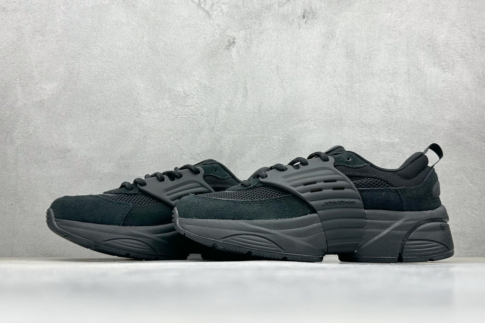 210 Jordan Trunner O/S 经典百搭 透气支撑 生活休闲鞋 IB3722-003-Chinese UA Cheap High Quatity Brand Clothes Bags handbags Sneakers wholesale wholesaler seller from China Factory suppliers Fashion Clothing Shoes best Quality Beautiful Price 210 Jordan Trunner O/S 经典百搭 透气支撑 生活休闲鞋 IB3722-003