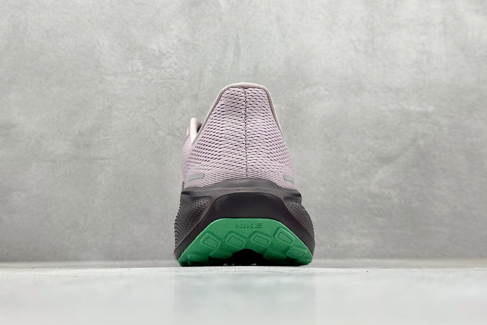 200 RS版Nike Air Zoom Pegasus 41 耐克网面透气轻便耐磨跑鞋 IB4199-500-Chinese UA Cheap High Quatity Brand Clothes Bags handbags Sneakers wholesale wholesaler seller from China Factory suppliers Fashion Clothing Shoes best Quality Beautiful Price 200 RS版Nike Air Zoom Pegasus 41 耐克网面透气轻便耐磨跑鞋 IB4199-500