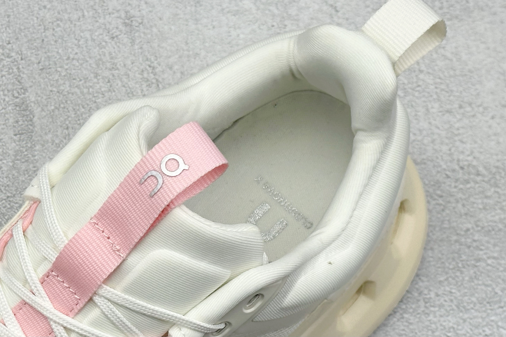 XD版 On Cloudzone X 昂跑舒适百搭防滑耐磨 低帮休闲跑步鞋 3ME3041-High Quatity Cheap Brand wholesale wholesaler seller Clothes Bags handbags Sneakers Top Fashion Clothing Shoes from China Factory Chinese suppliers best Quality Beautiful Price XD版 On Cloudzone X 昂跑舒适百搭防滑耐磨 低帮休闲跑步鞋 3ME3041